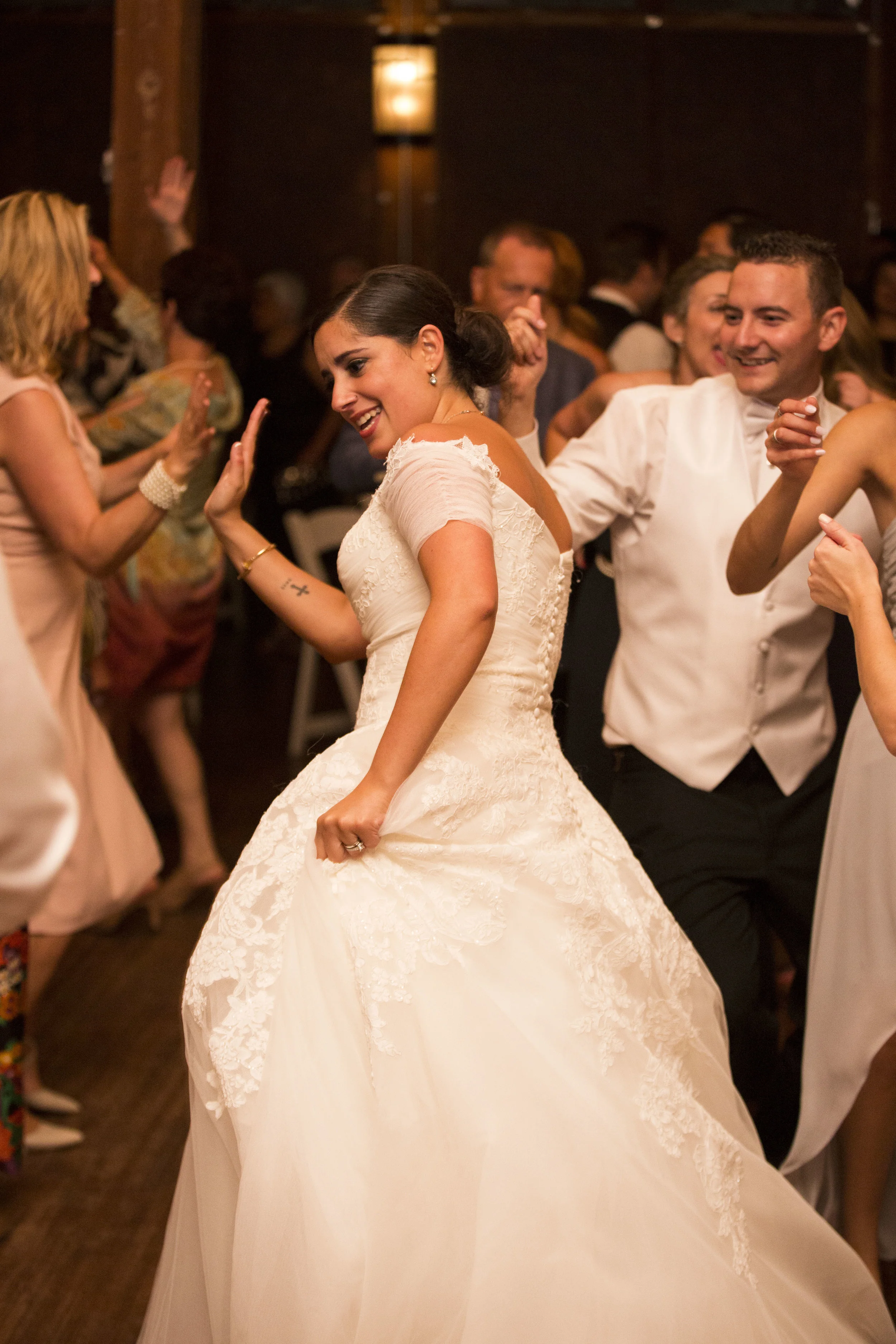 ATGI_Magali & Josh Wedding1_2S8A2388.jpg