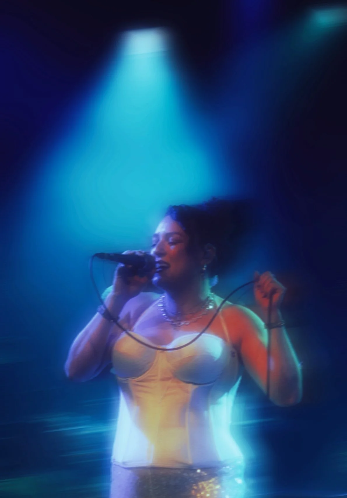 Raquel Rodriguez_Melkweg Amsterdam 11th june 2025_Shot by Riza.view_3.jpg