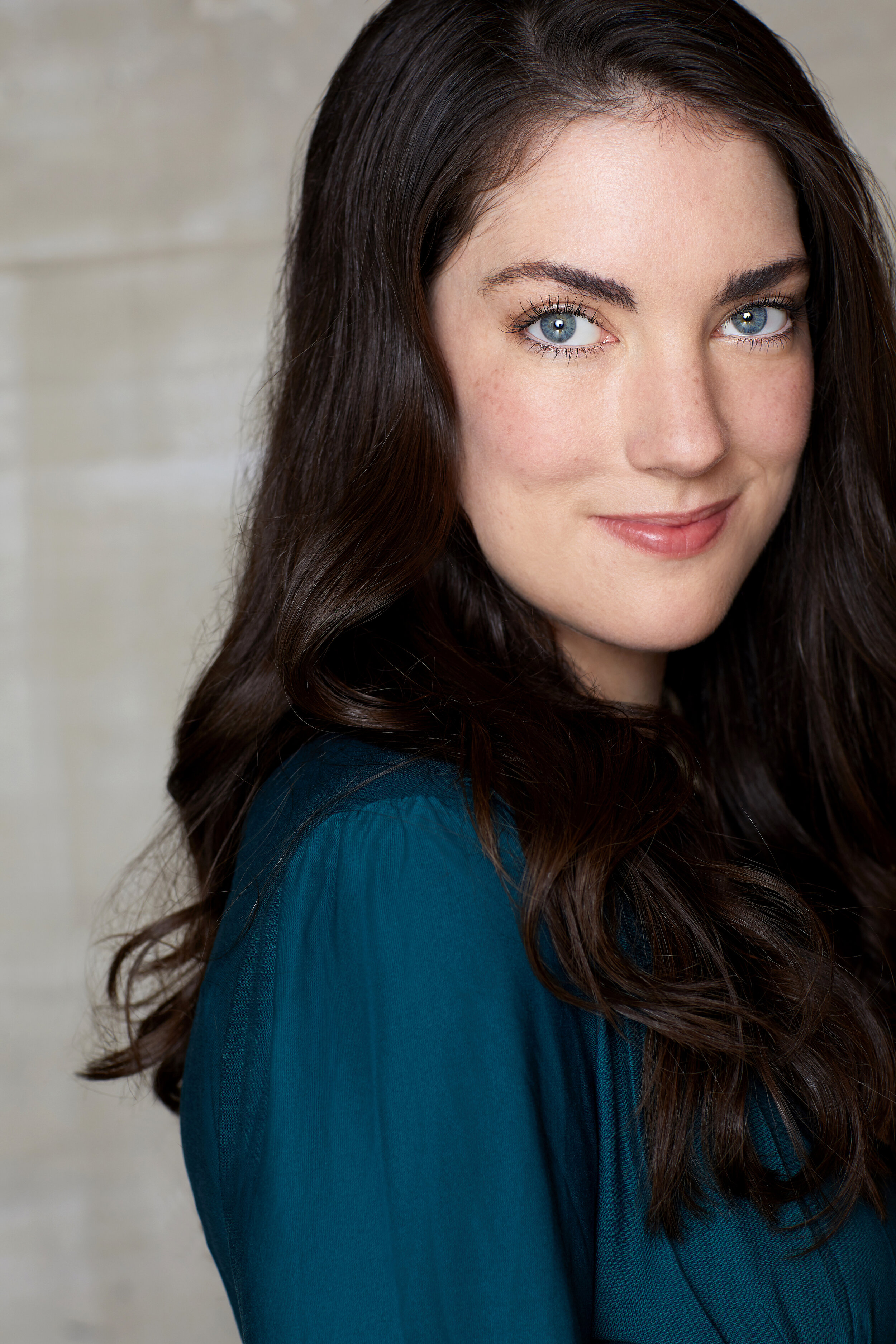 Clare Cooney Headshot 3.jpg