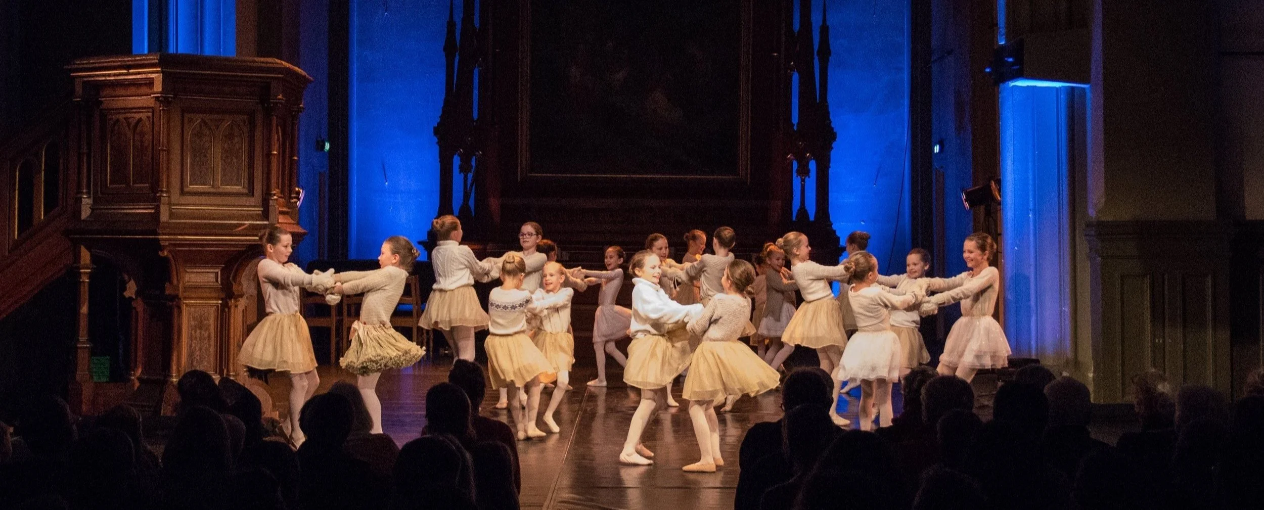 DANSECAMP I VINTERFERIEN!