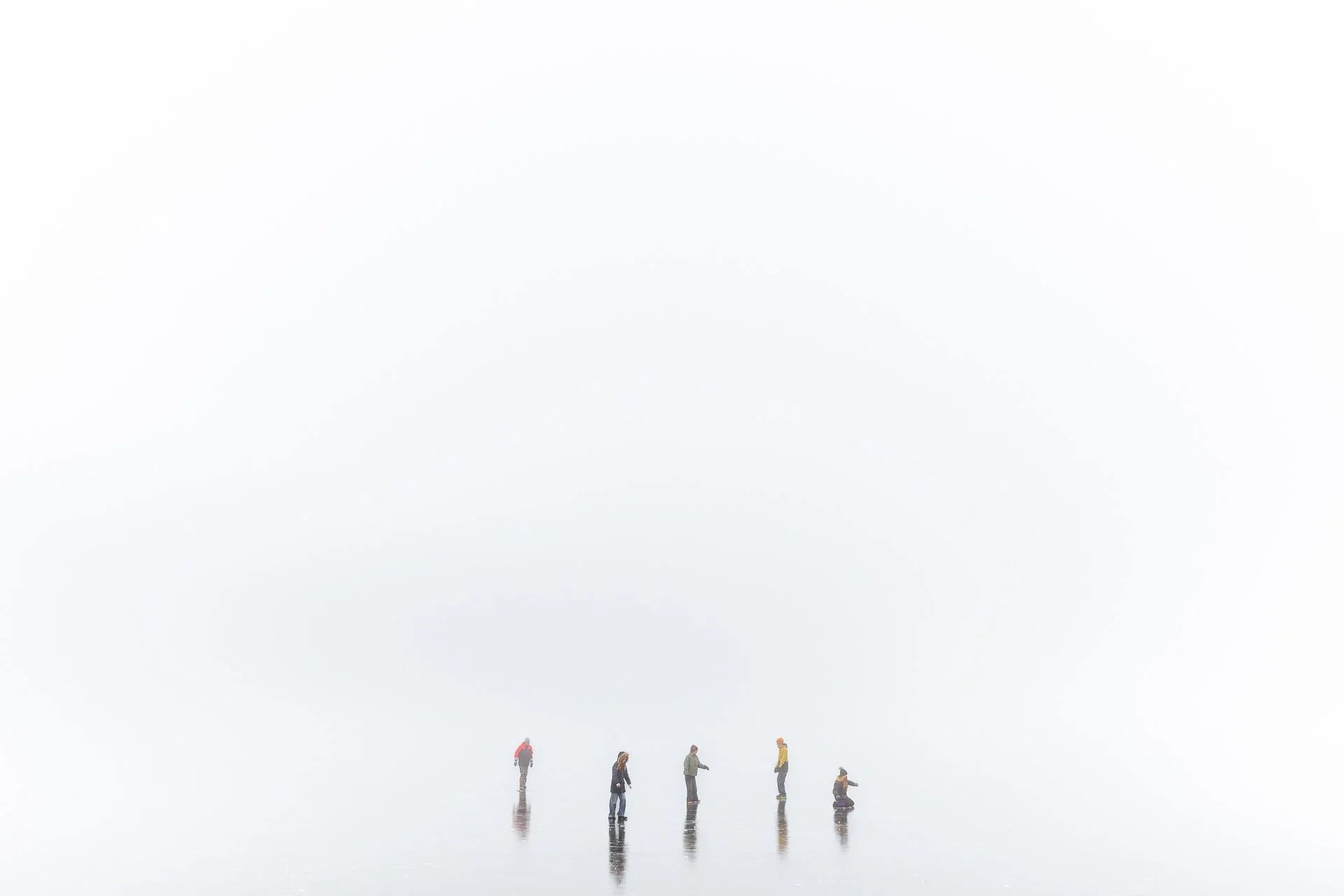 children-playing-frozen-port-meadow-oxford-england-united-kingdom.jpg