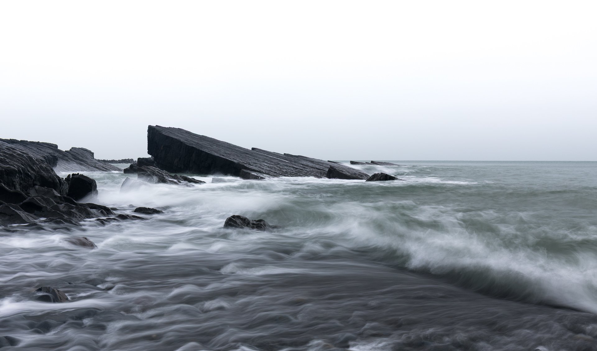 hartland-quay-devon-england-long-exposure-seascape.jpg