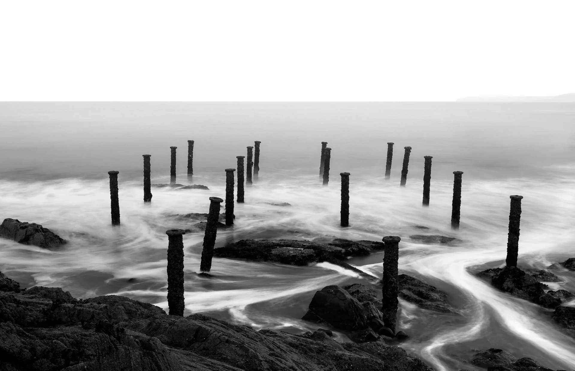 westward-ho-pier-remains-black-and-white-devon-england.jpg