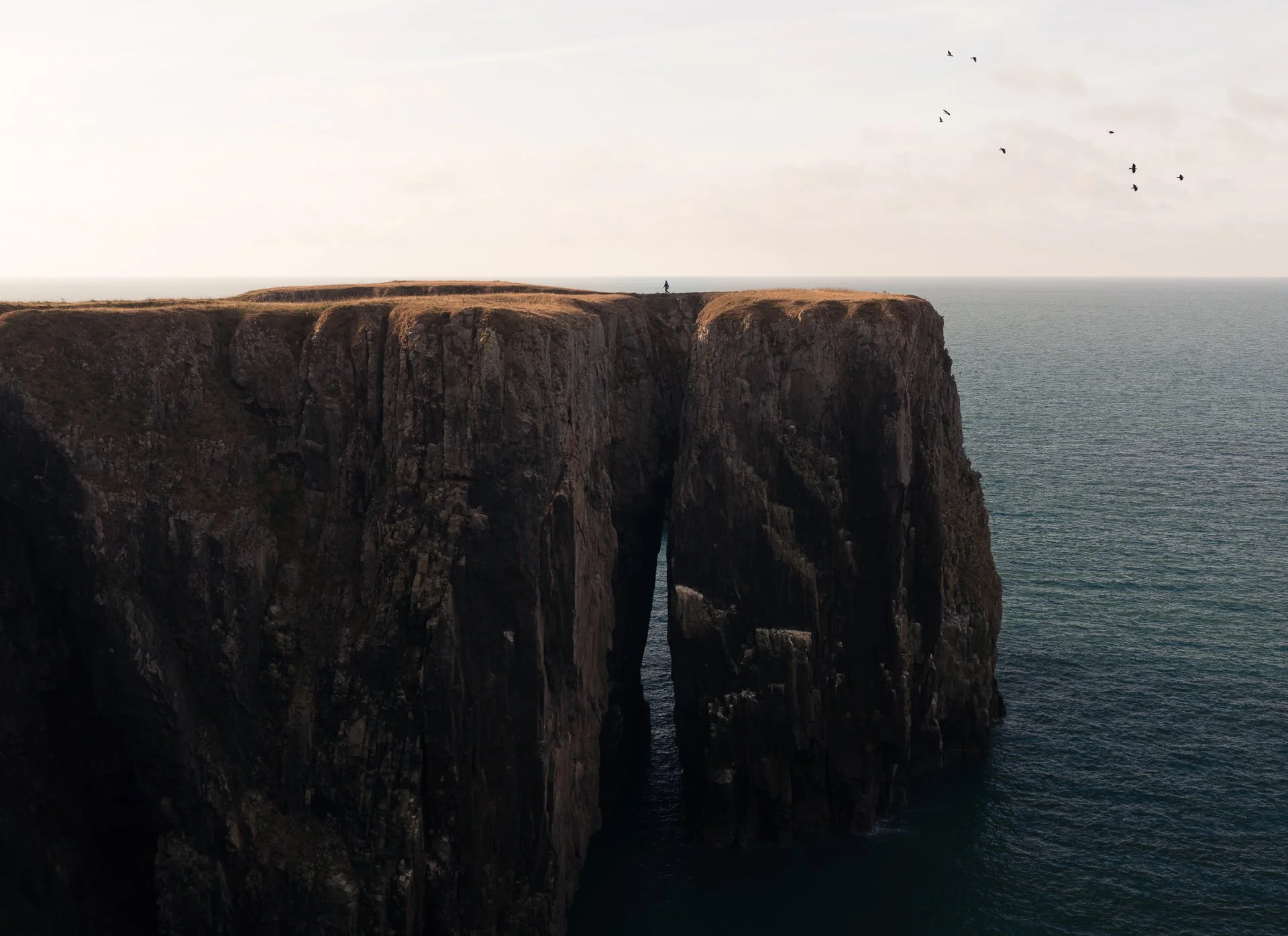the-cauldron-sunrise-pembrokeshire-coast-wales.jpg