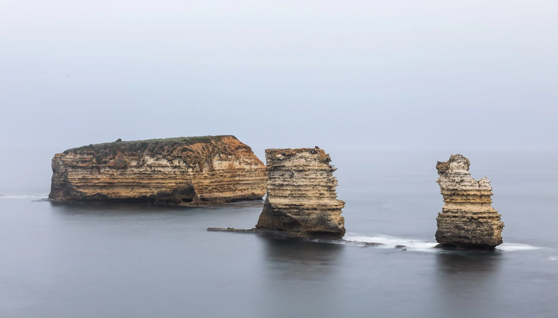 bay-of-islands-fog-great-ocean-road-victoria-australia.jpg