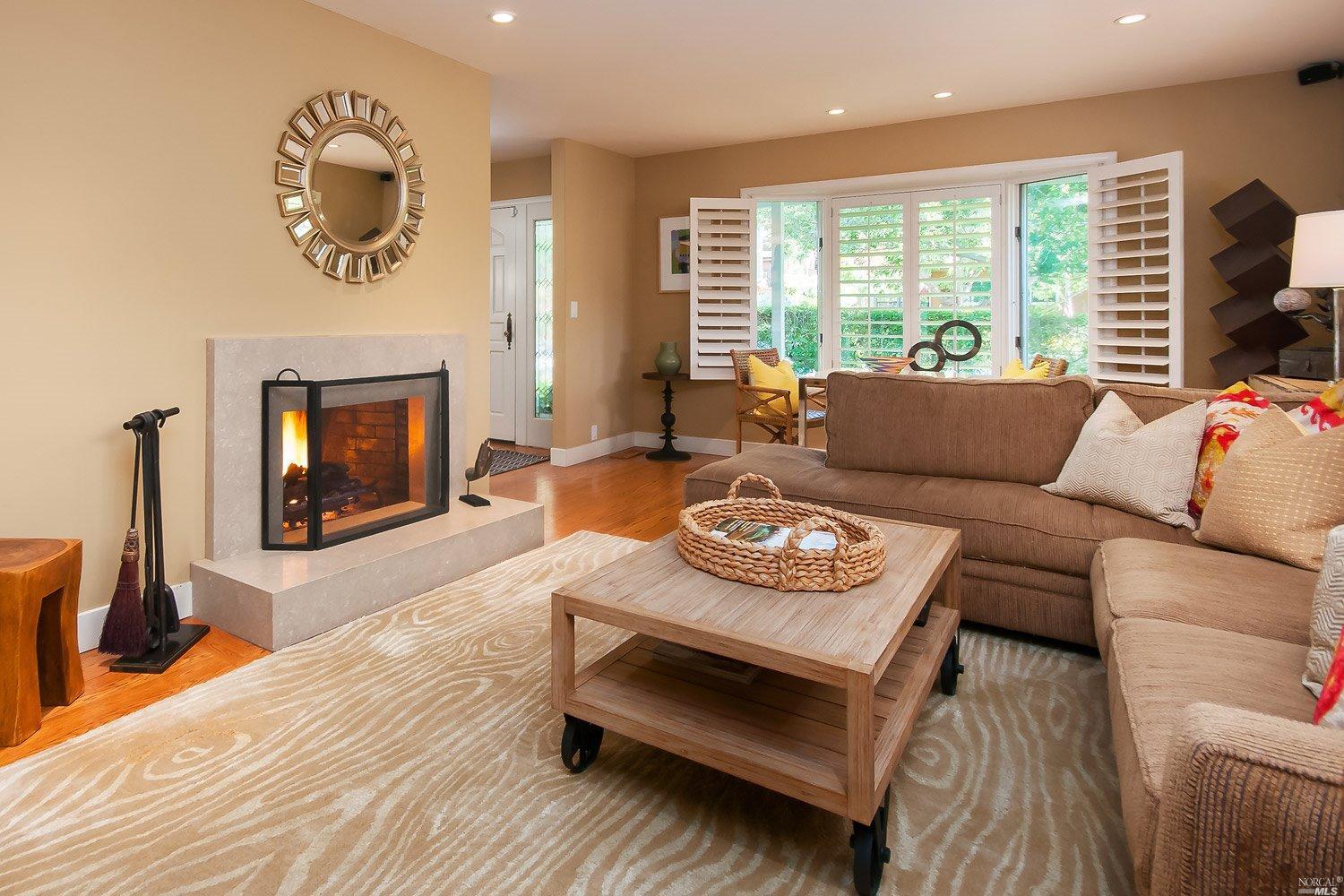 SOLD | 355 Bretano Way, Greenbrae $1,828,000