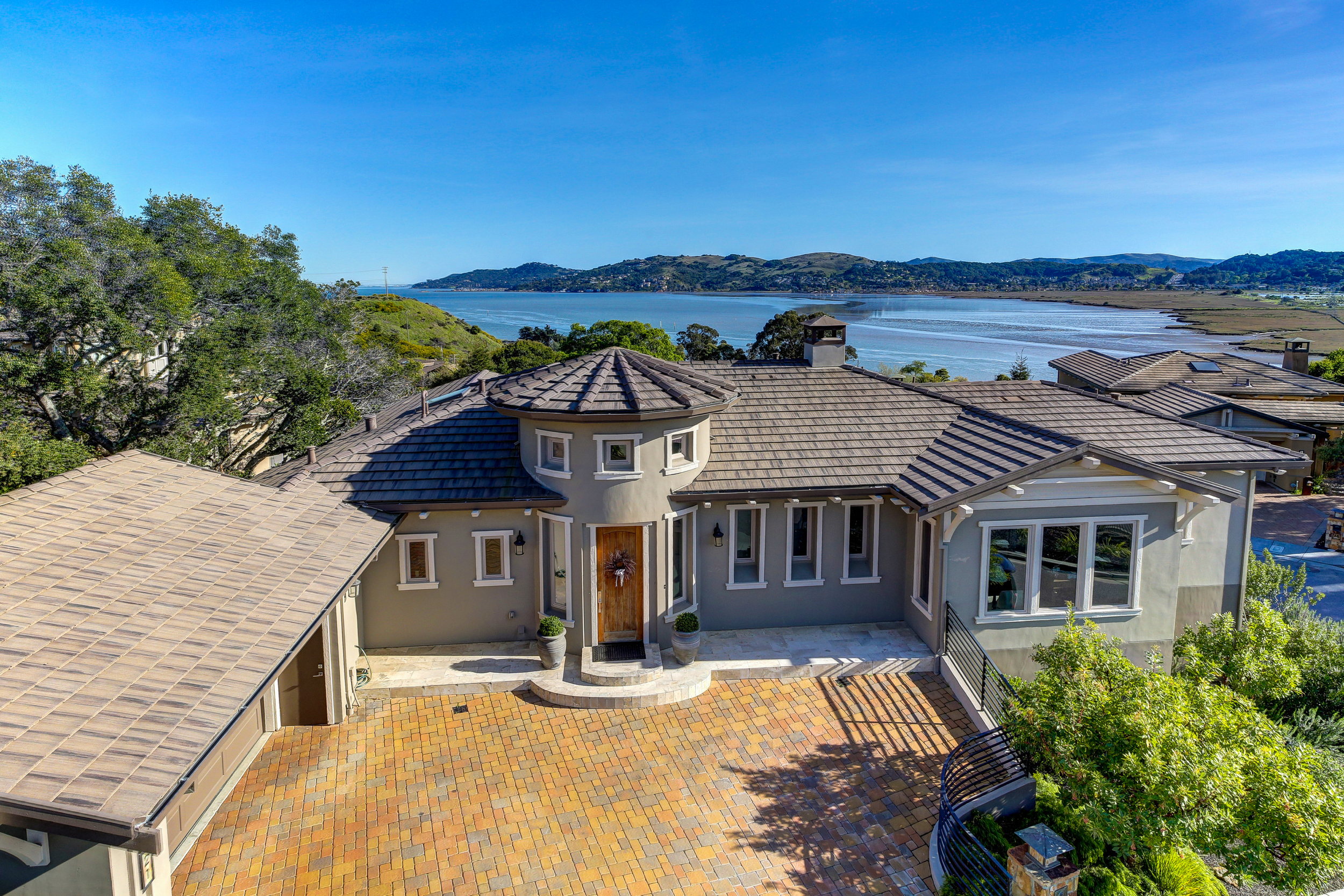 21 Drakes Cove Larkspur Best Realtor 04 MLS - Own Marin Pacific Union - Best Realtor in Marin County.jpg