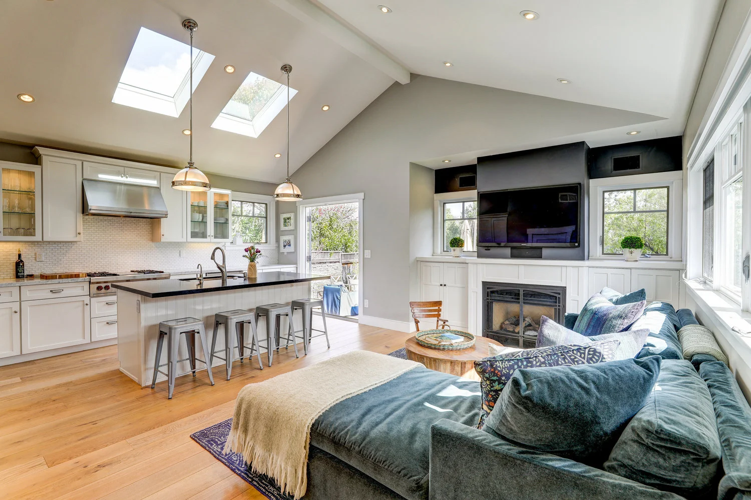 SOLD | 42 Berens Drive, Kentfield $2,500,000