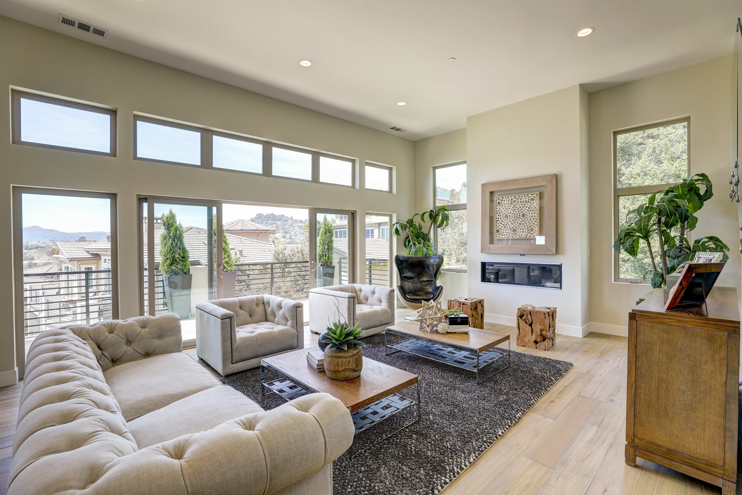 29 Drakes Cove Larkspur's Best Realtor 24 - Own Marin Pacific Union - Marin County's Top Realtor.jpg