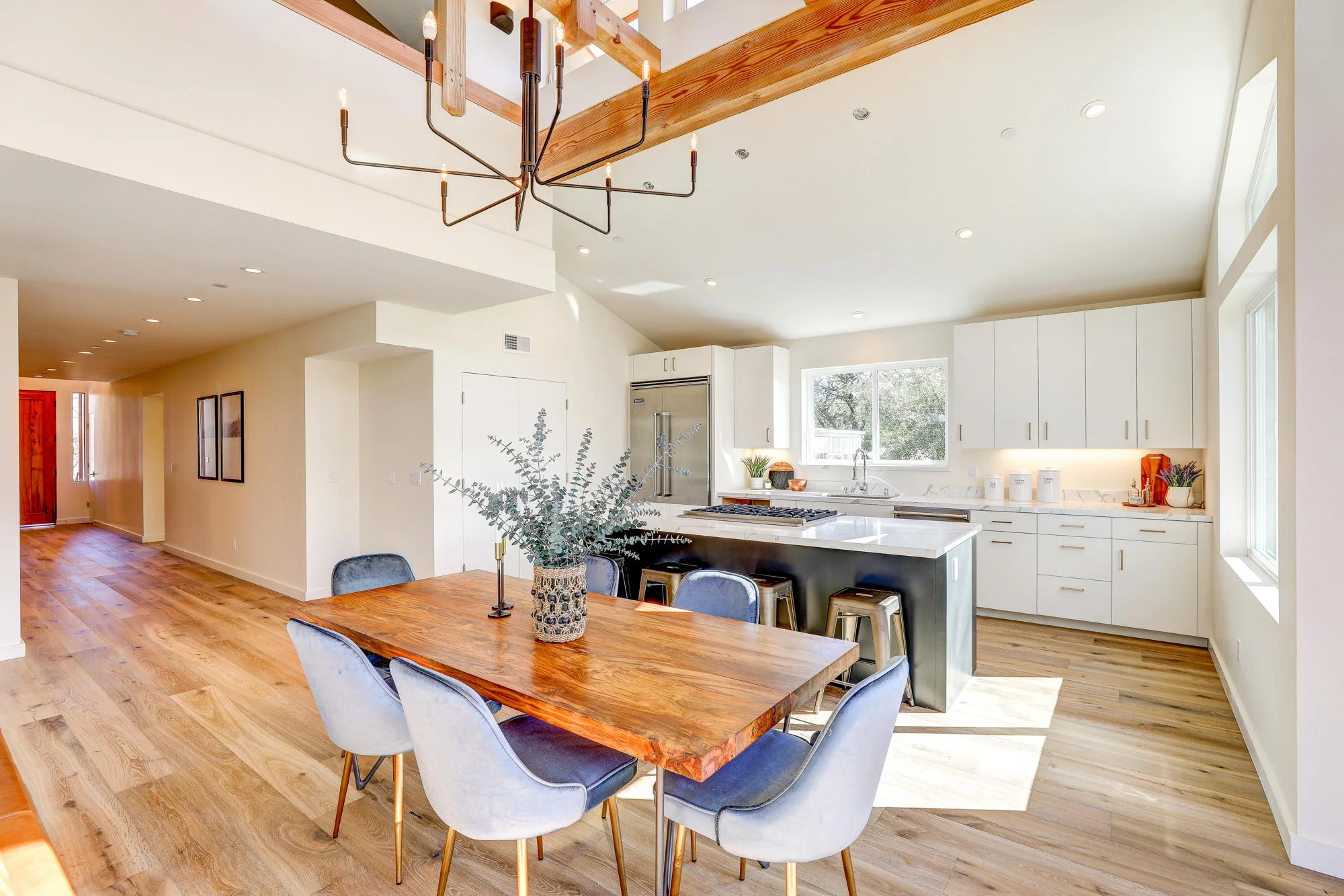 38 Ryan Avenue, Mill Valley - Sycamore Park Homes for sale - 19- Listed by Team Own Marin with Compass Real Estate.jpg