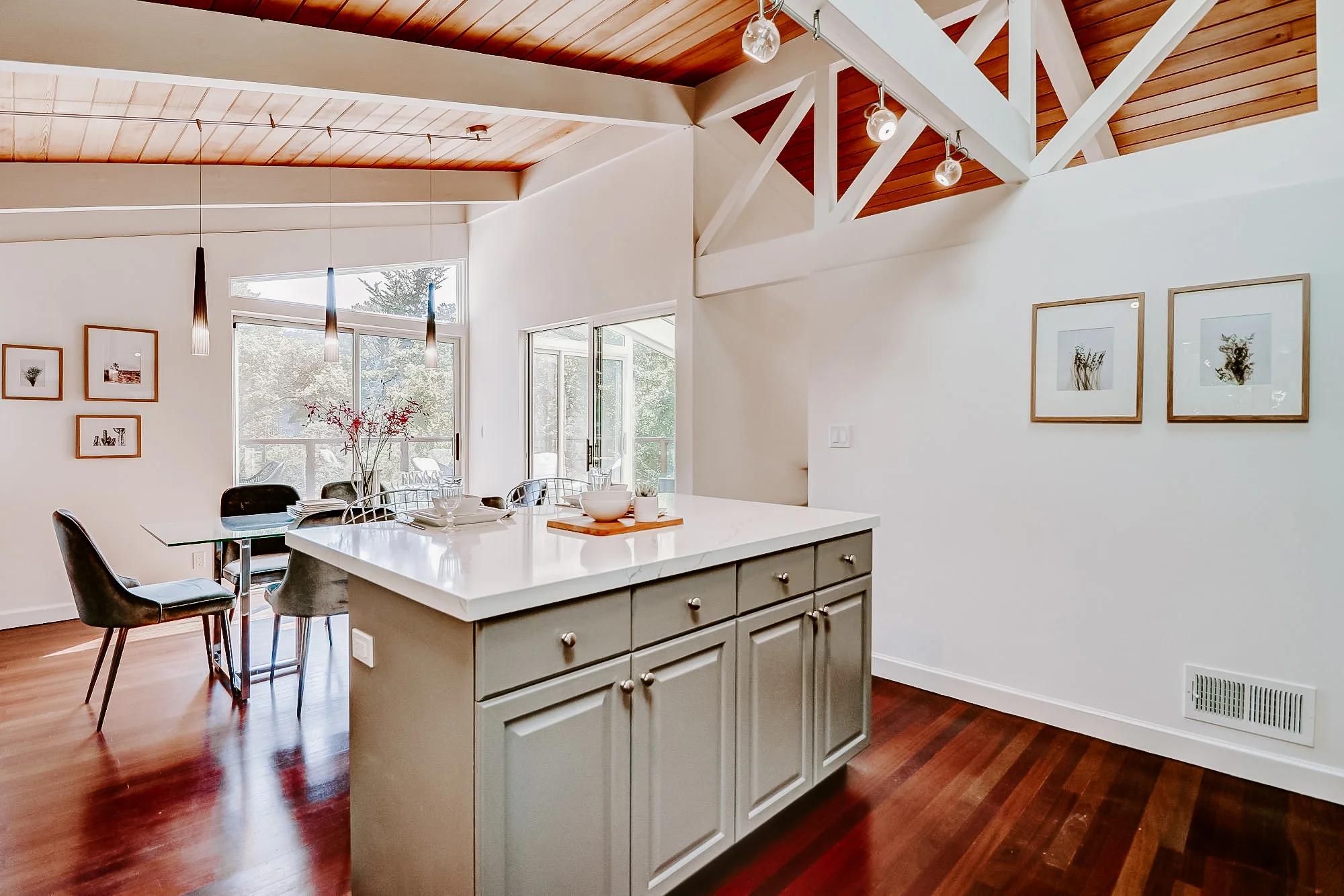 20 Fern Way, Mill Valley's Top Realtor - 42- Listed by Allie Fornesi - Own Marin with Compass Real Estate.jpg