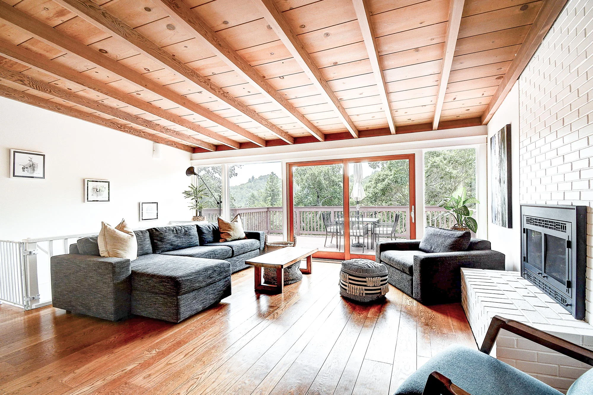 Sold Off-MLS | 15 Gloria Drive, San Rafael $1.150M