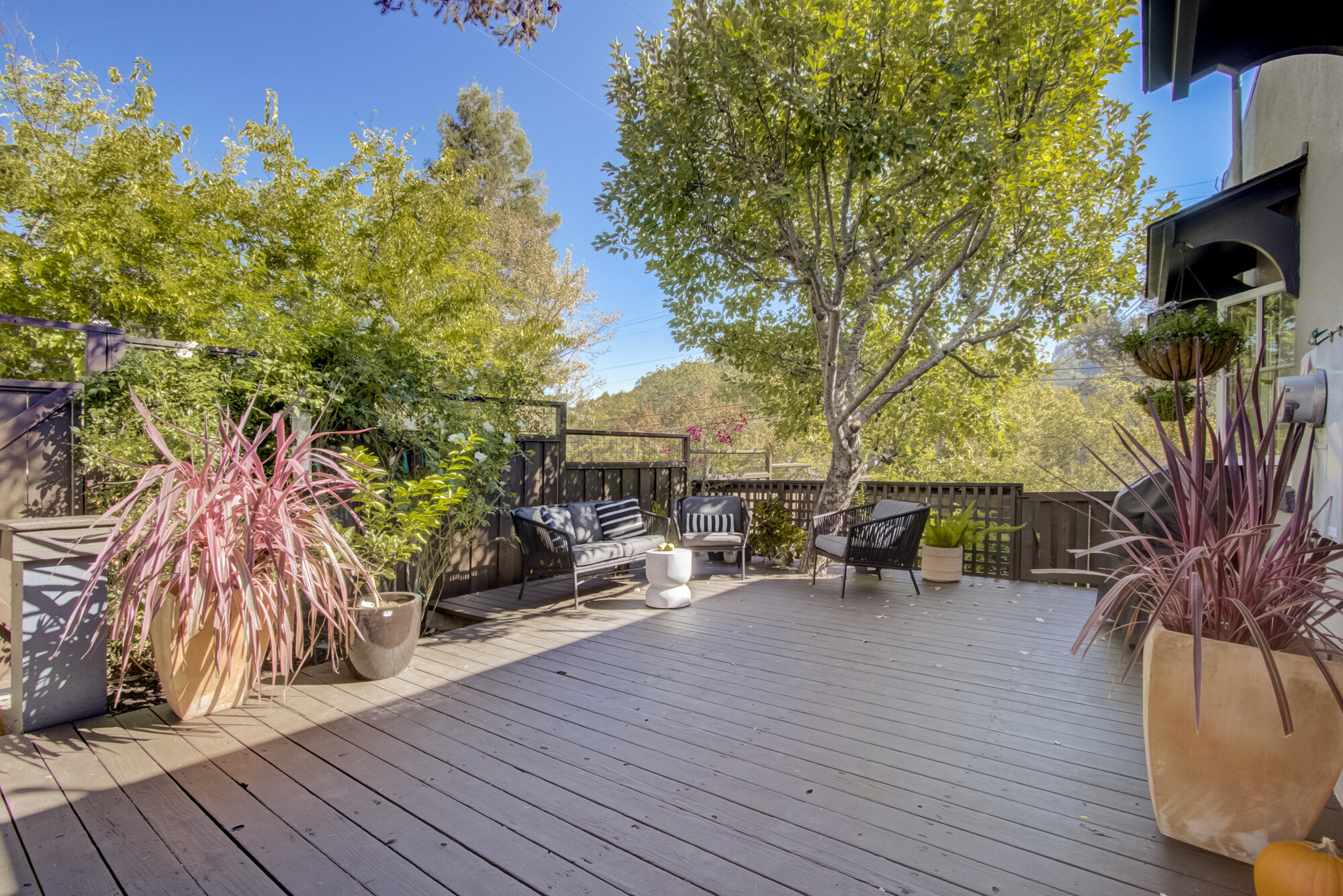 35 San Francisco Boulevard, San Anselmo Listed by Julia Fitzpatrick Own Marin-14.jpg