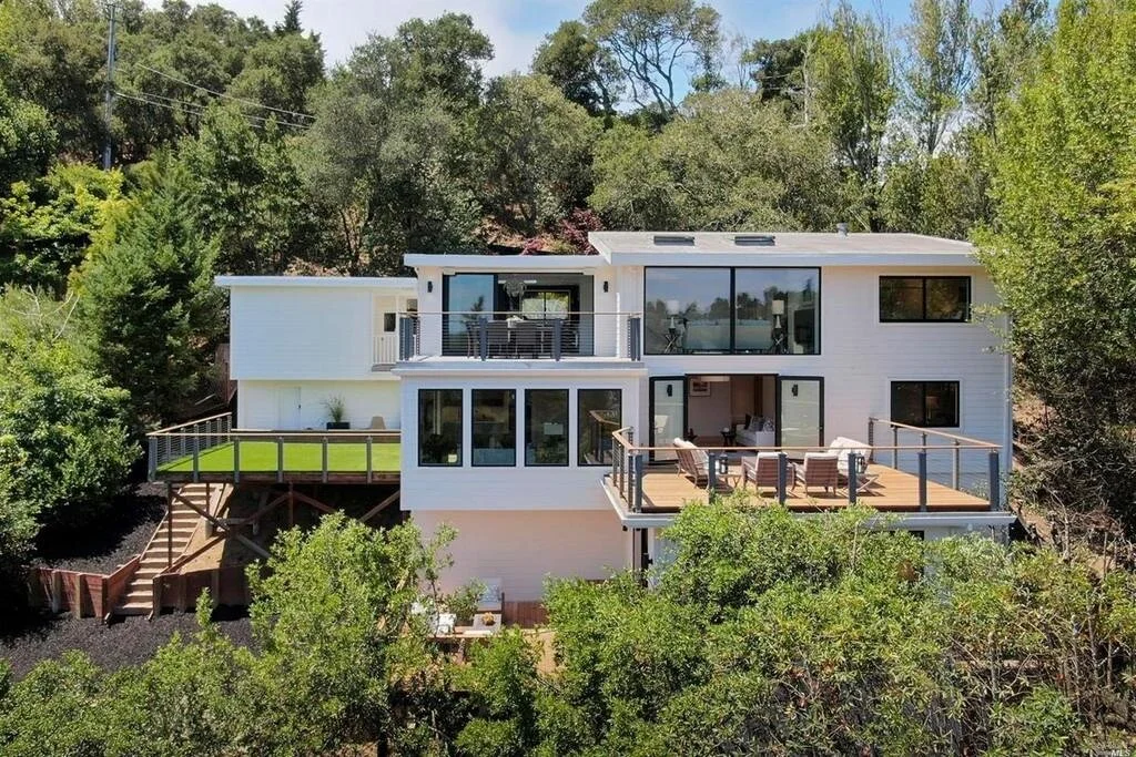Sold | 471 Live Oak Drive, Mill Valley $3.705M