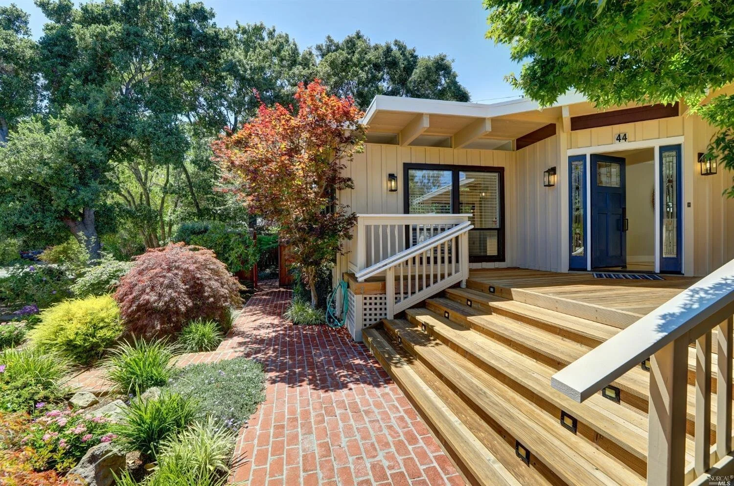 44 McAllister Avenue, Kentfield $2.225M