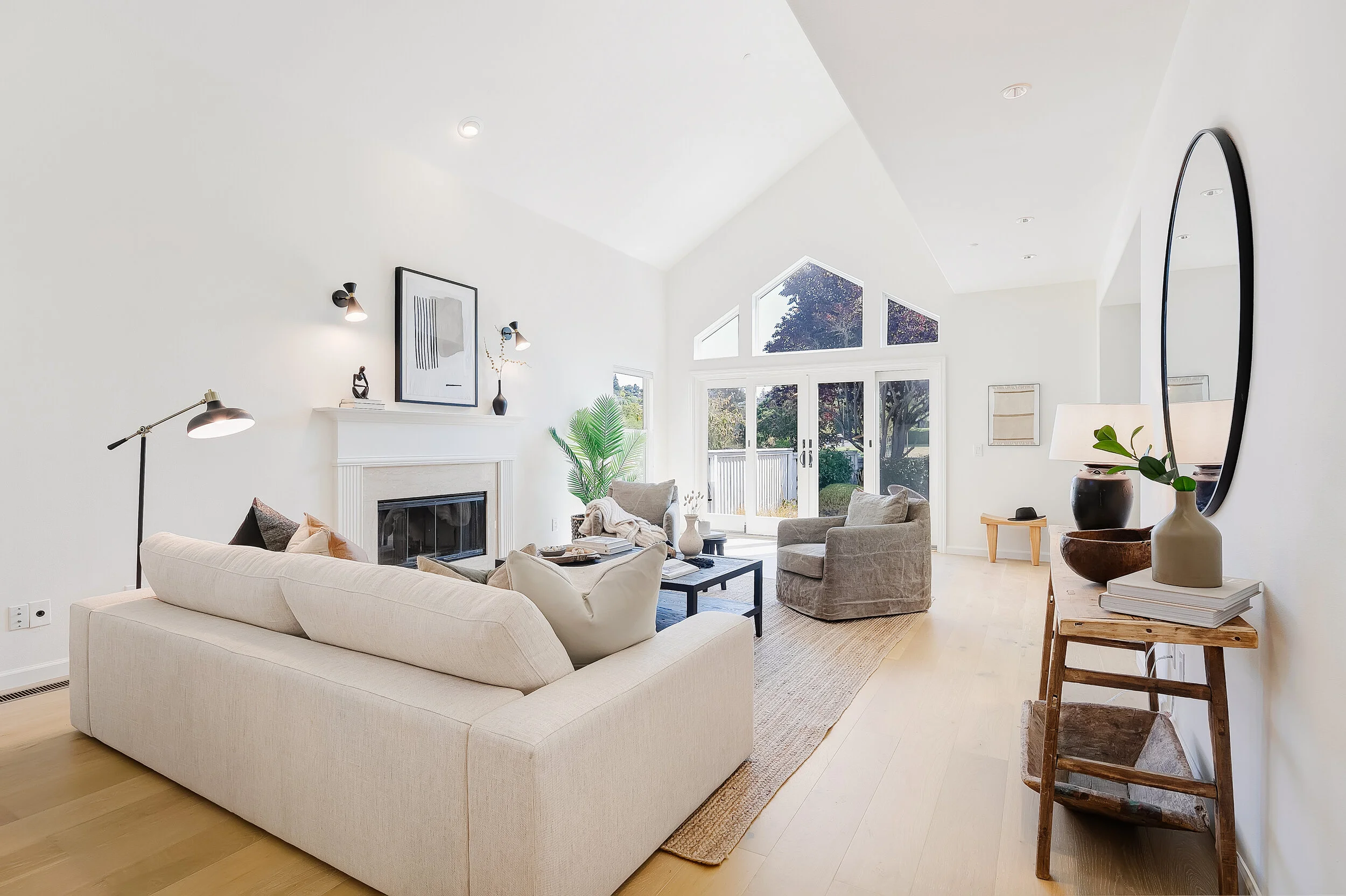 37 Elizabeth Circle, Greenbrae $2.38M