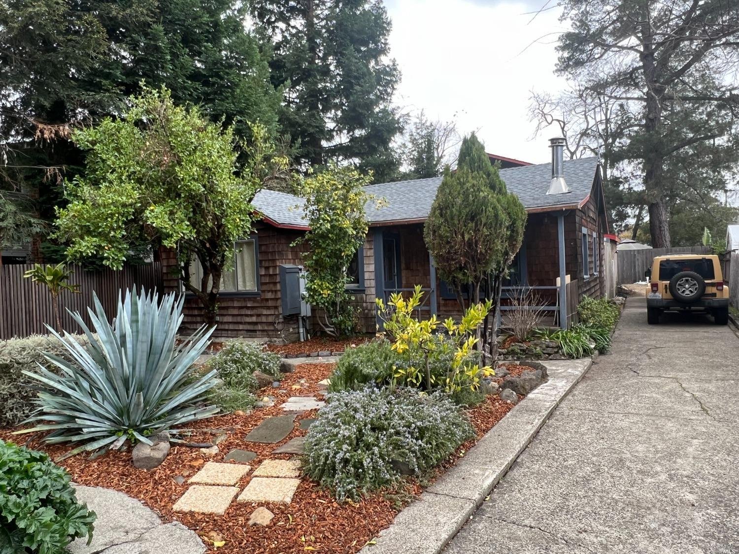 329 N San Pedro Rd, San Rafael $1.125M