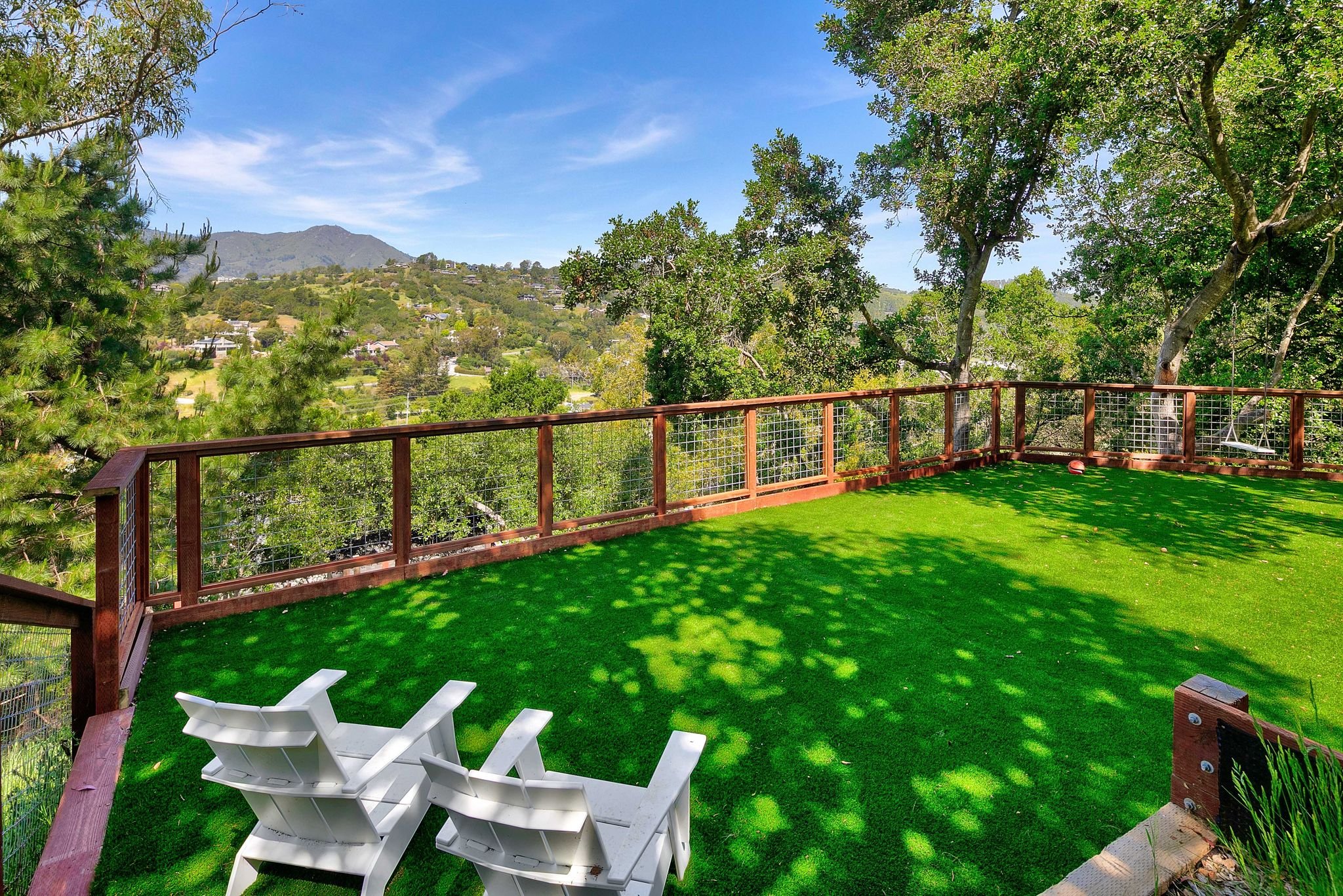 46 Longfellow Road, Mill Valley Listed by Top Marin Realtors Julia Fitzpatrick and Barr Haney with Own Marin - 5.jpg