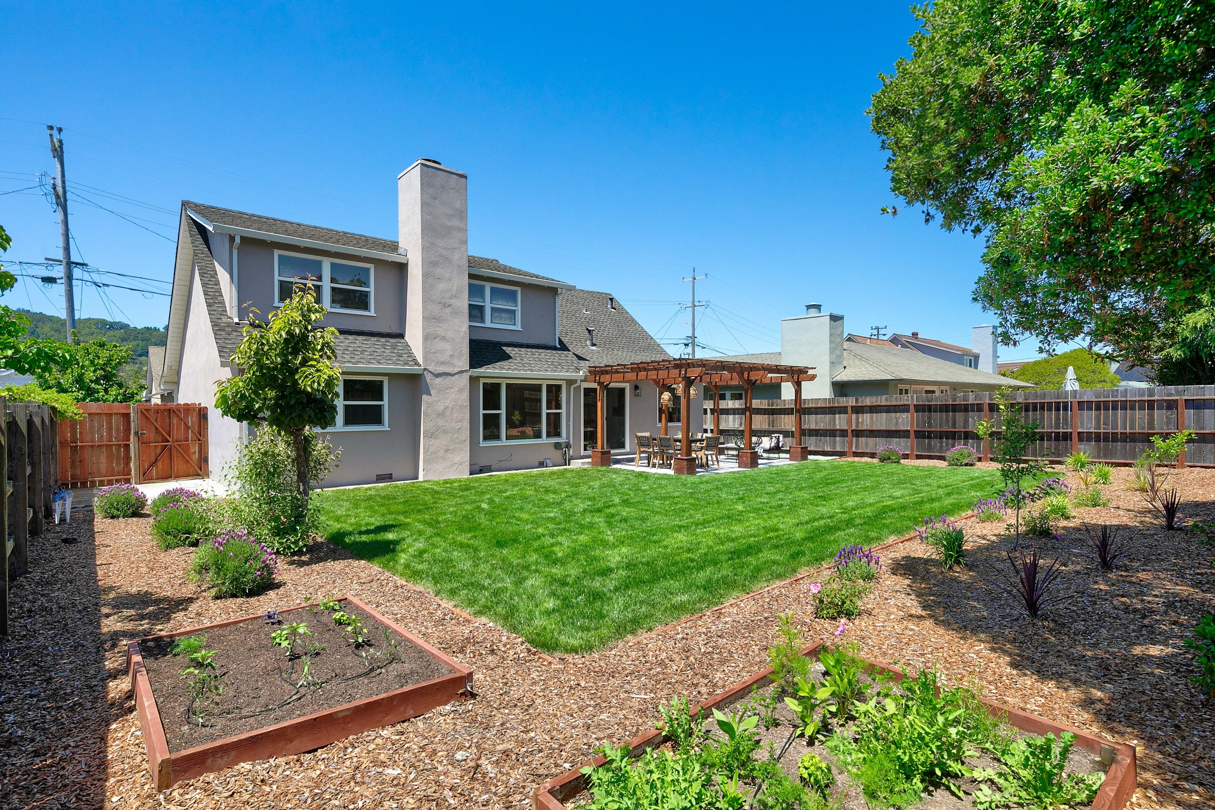 10 Granada Drive, Corte Madera  $1.715M