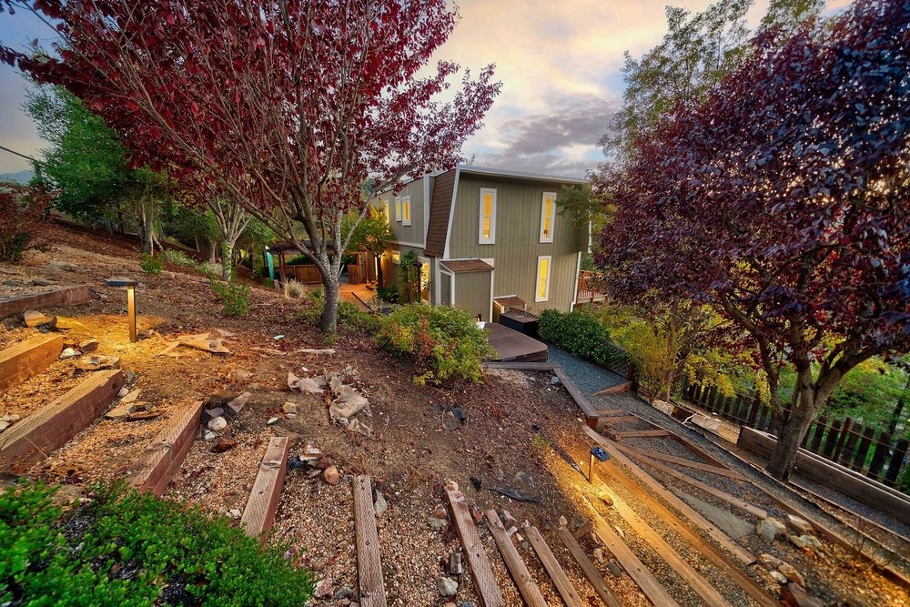29 Martling Road San Anselmo For Sale with Real Estate Agent Whitney Blickman at Own Marin -68.jpg