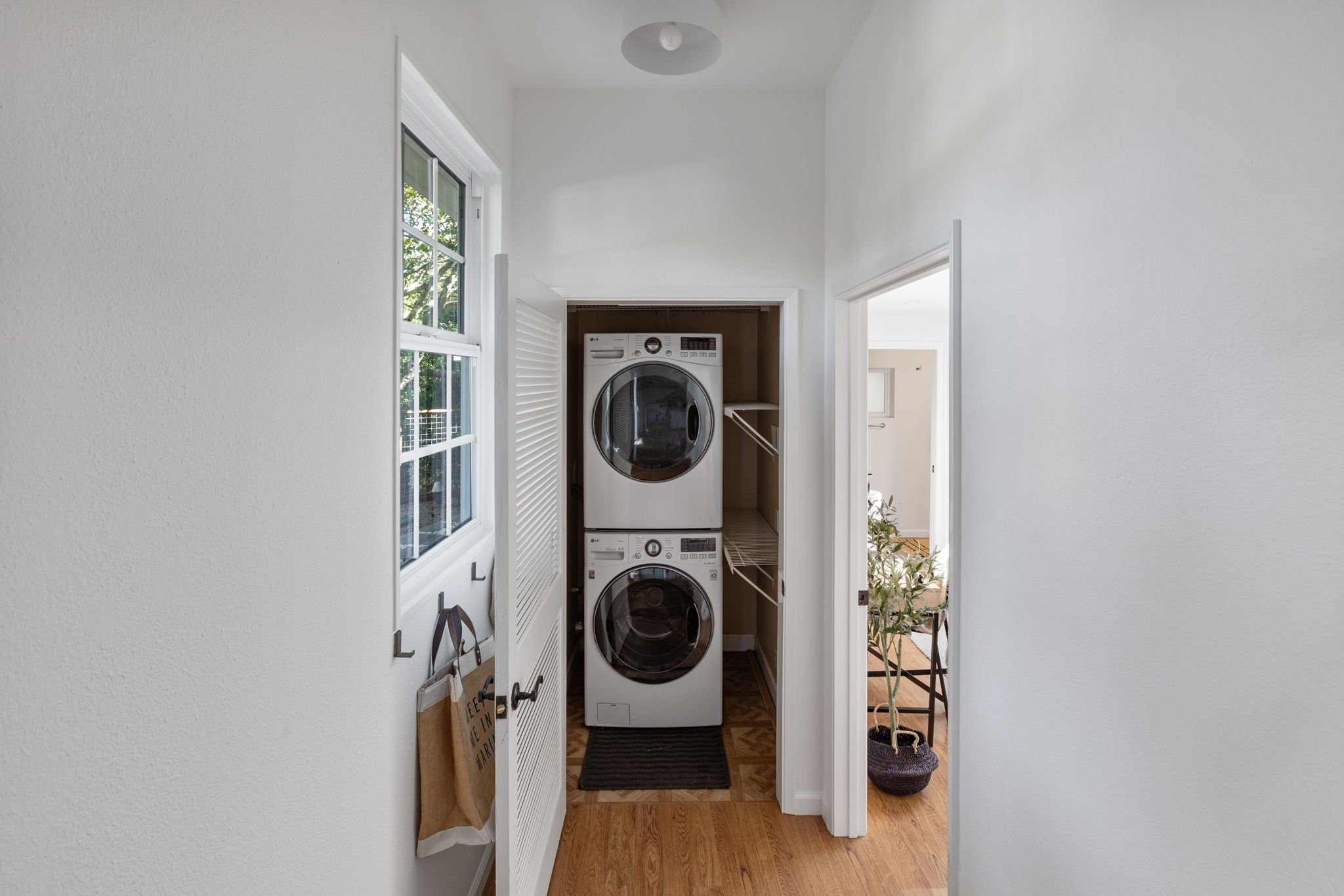 12-web-or-mls-736-marin-dr.jpg