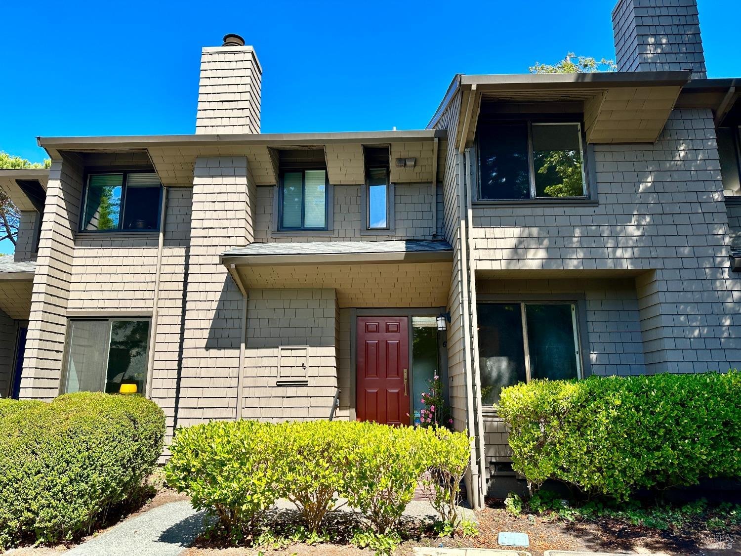 6 Willow Ln, Sausalito $1.125M