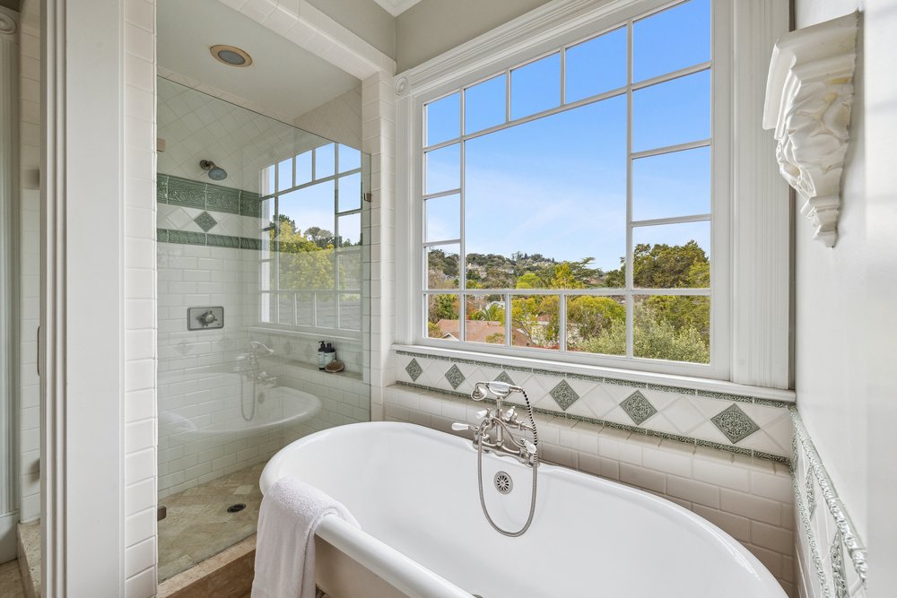 107 J Street, San Rafael listed by Whitney Potter at Own Marin Real Estate Agents-062.jpg