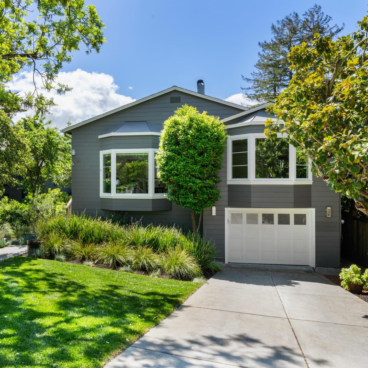 Set in the desirable lower Palm Hill area of Larkspur, 21 Bayview Avenue is a beautifully renovated home offering the ideal blend of style and functionality. 

With 2,623 square feet, it boasts four spacious bedrooms and three updated bathrooms, all 