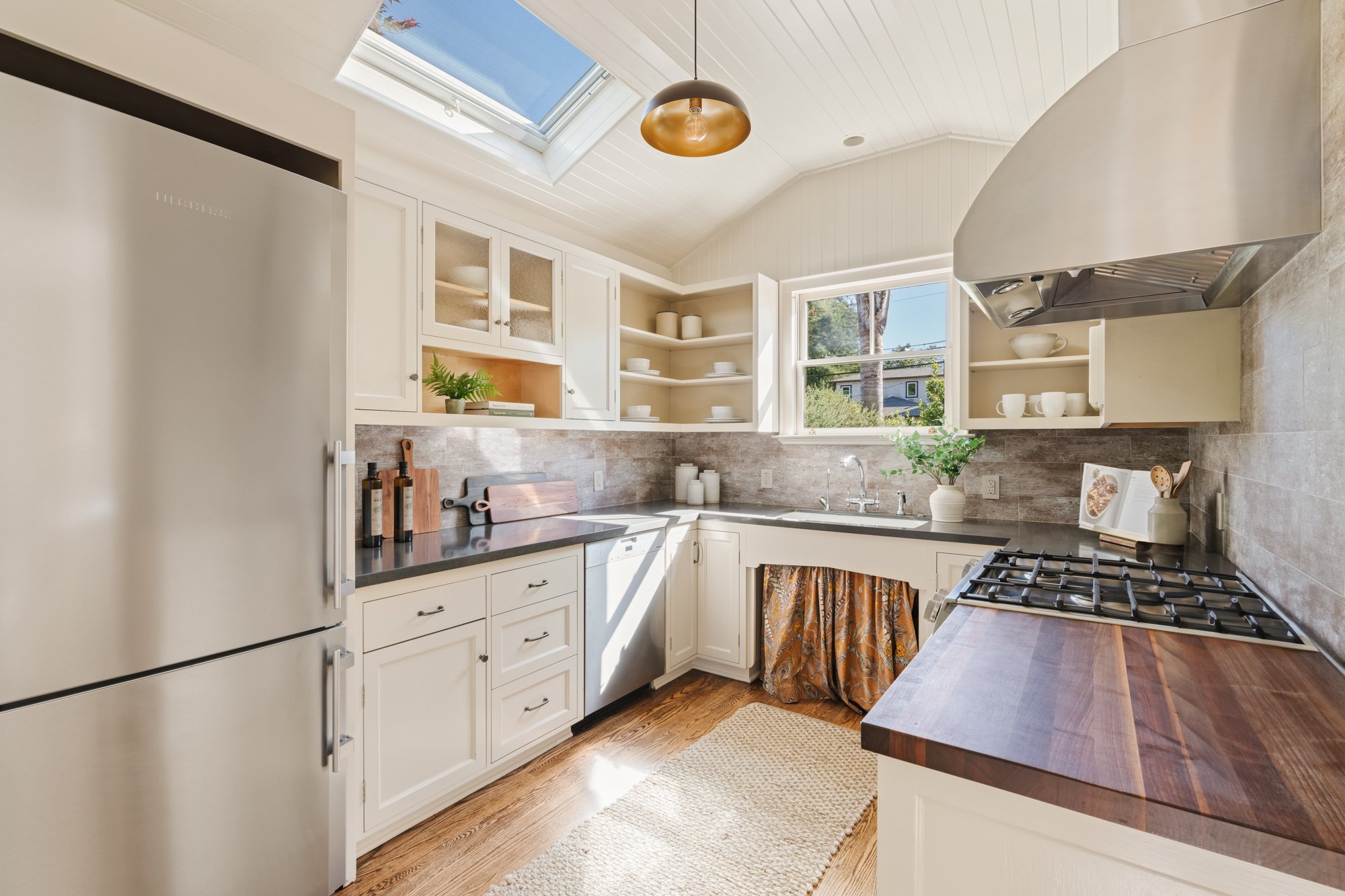 10 Washington Avenue, San Rafael Homes for Sale by Whitney Potter at Own Marin Real Estate-19.jpg