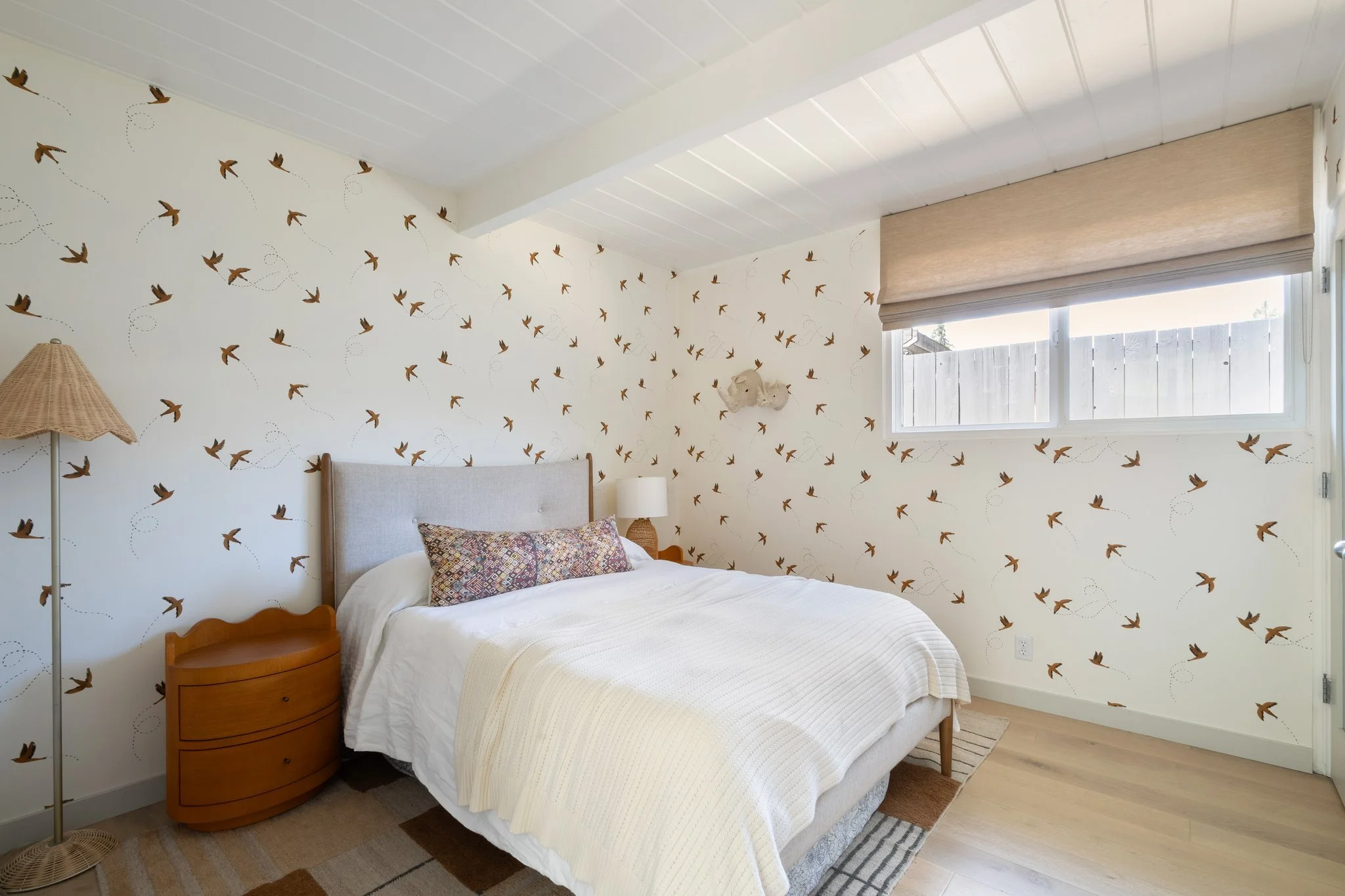 Lucas Valley Eichler For Sale by Julia Fitzpatrick Own Marin | Marin County's #1 Real Estate Team2025-07-07 at 9.36.17 AM 28.jpg