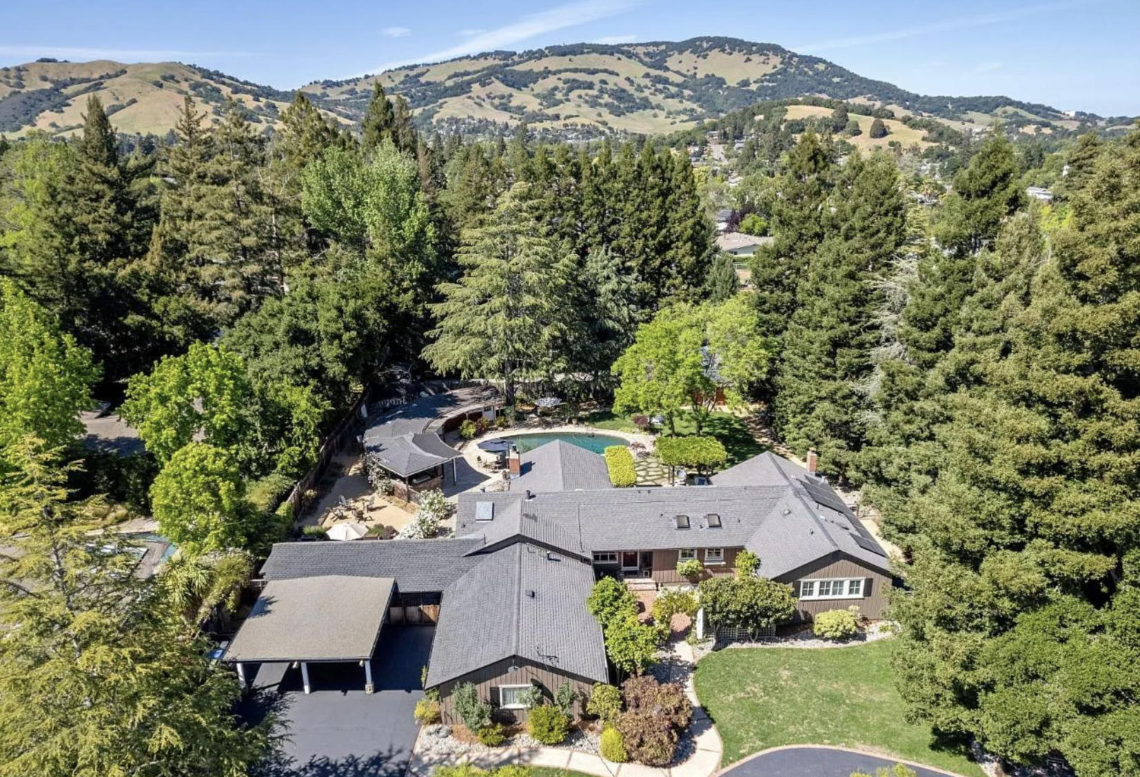 2170 Vineyard Rd, Novato $3.32M