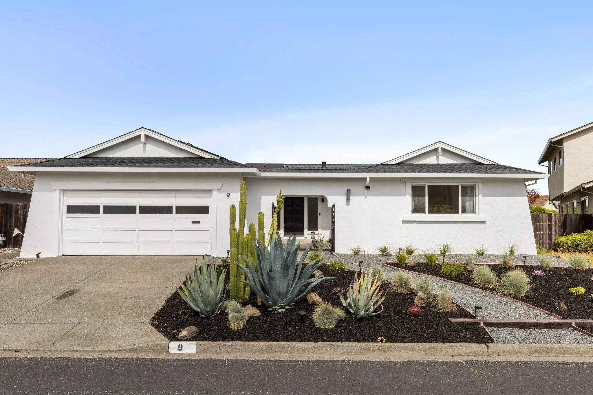 9 Monroe Court, Novato $1.365M