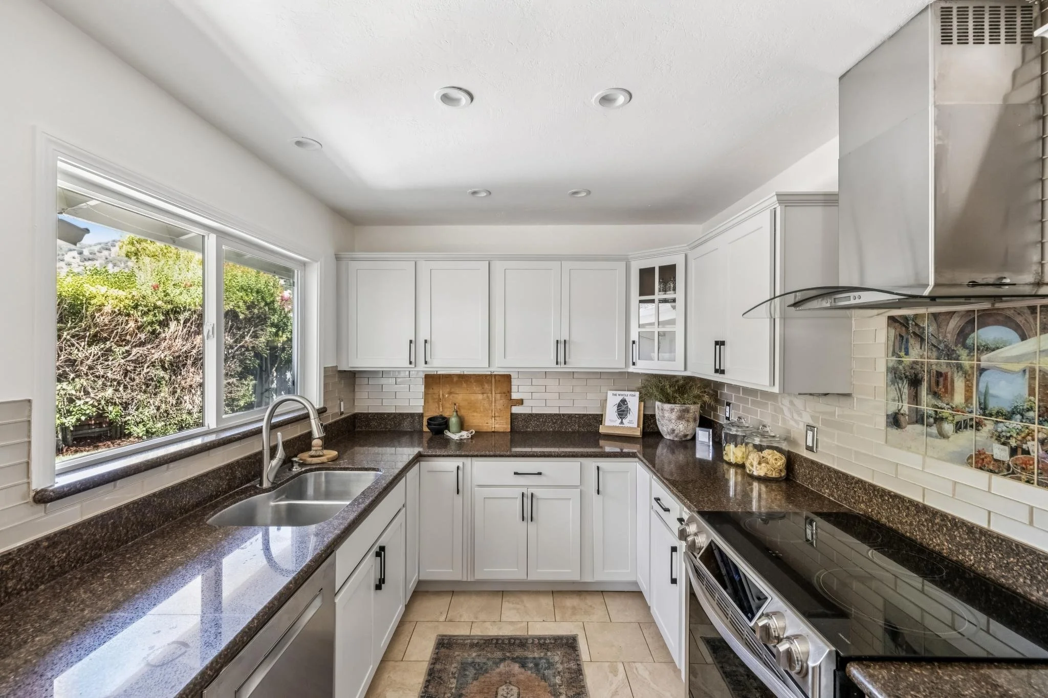 296 Elvia Court San Rafael For Sale by Whitney Potter Own Marin | Marin County's #1 Real Estate Team2025-08-17 at 5.58.38 PM 36.web.jpg
