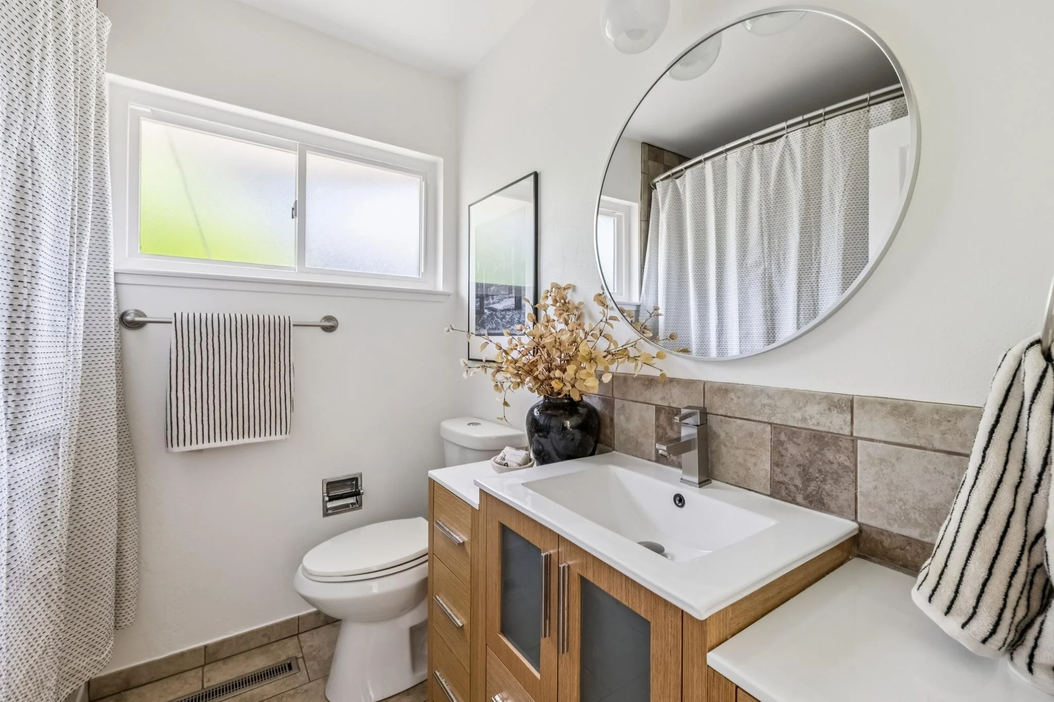 296 Elvia Court San Rafael For Sale by Whitney Potter Own Marin | Marin County's #1 Real Estate Team2025-08-17 at 5.58.38 PM 45.web.jpg