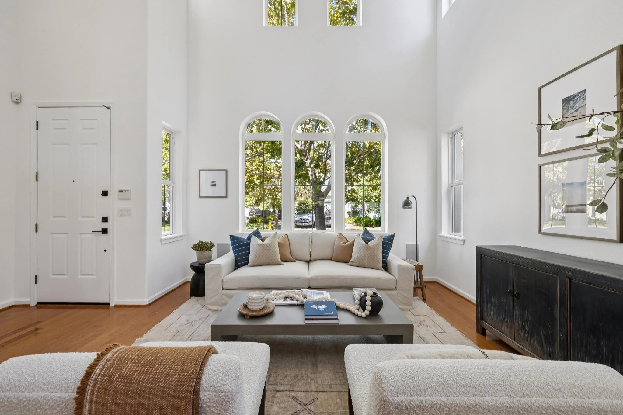 24 Sunny Cove Novato For Sale by Whitney Potter Own Marin | Marin County's #1 Real Estate Team2025-08-17 at 6.23.46 PM 8.web.jpg