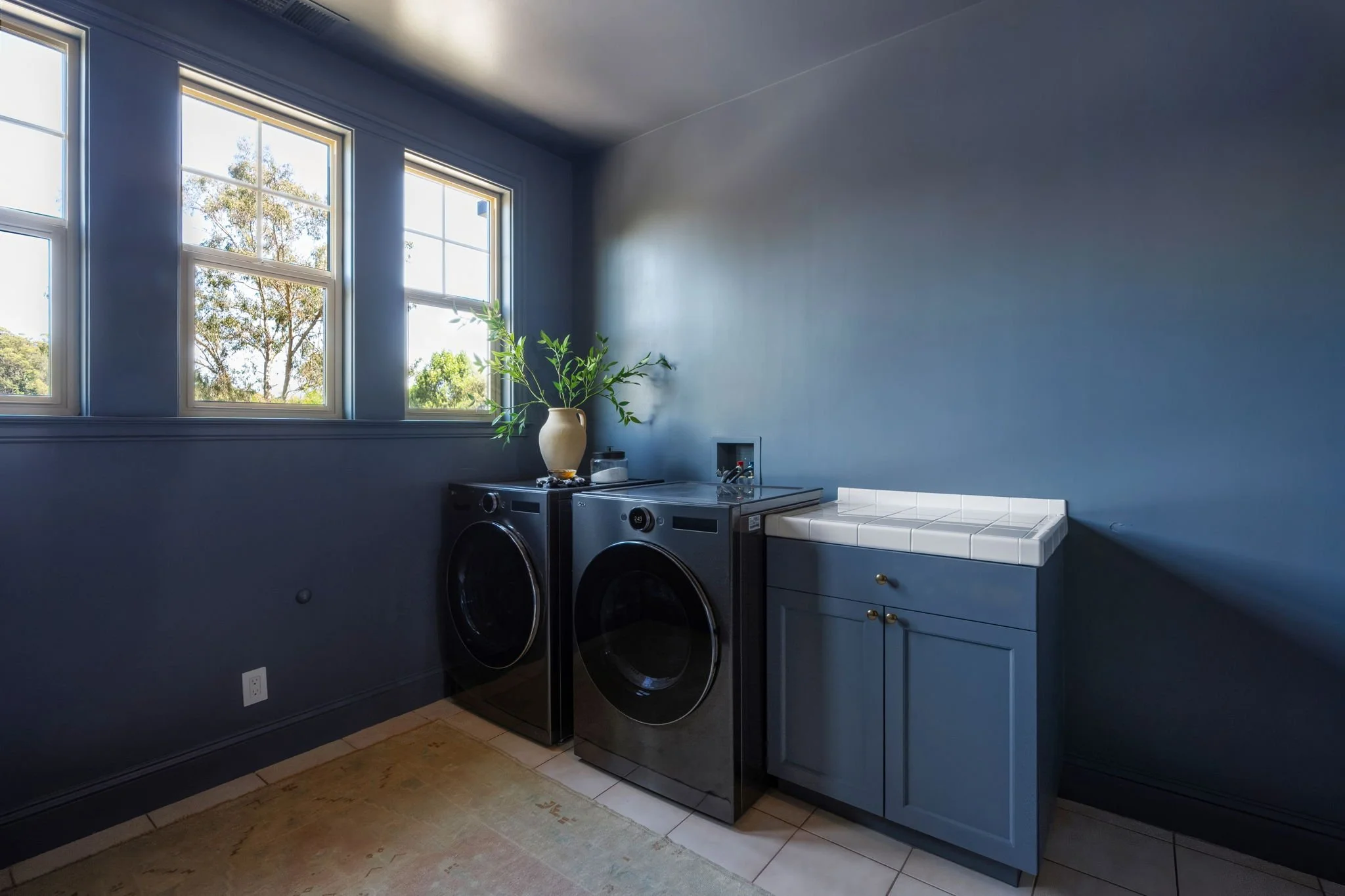 80-web-or-mls-562-alta-way.jpeg