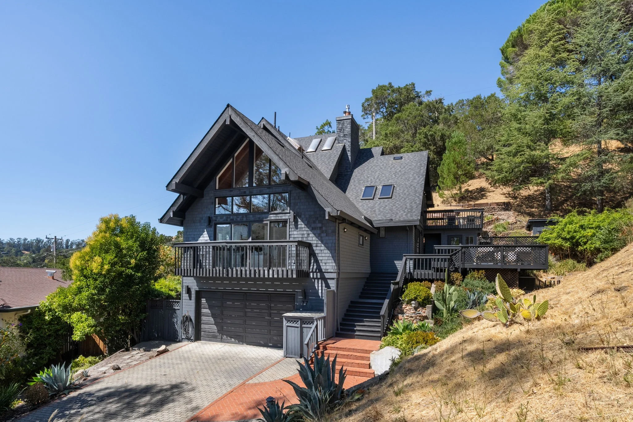 77 Mountain View Ave For Sale by Whitney Blickman Own Marin | Marin County's #1 Real Estate Team2025-09-08 at 11.44.30 AM 4.jpg