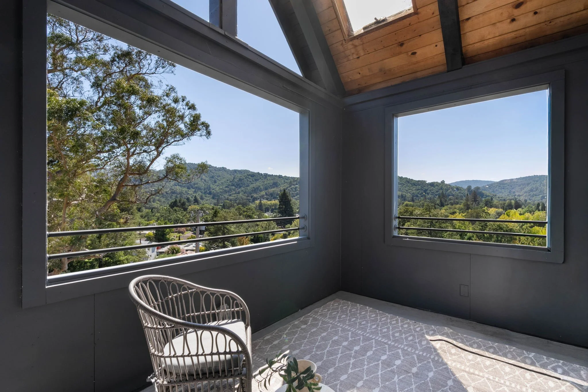 77 Mountain View Ave For Sale by Whitney Blickman Own Marin | Marin County's #1 Real Estate Team2025-09-08 at 11.44.30 AM 46.jpg
