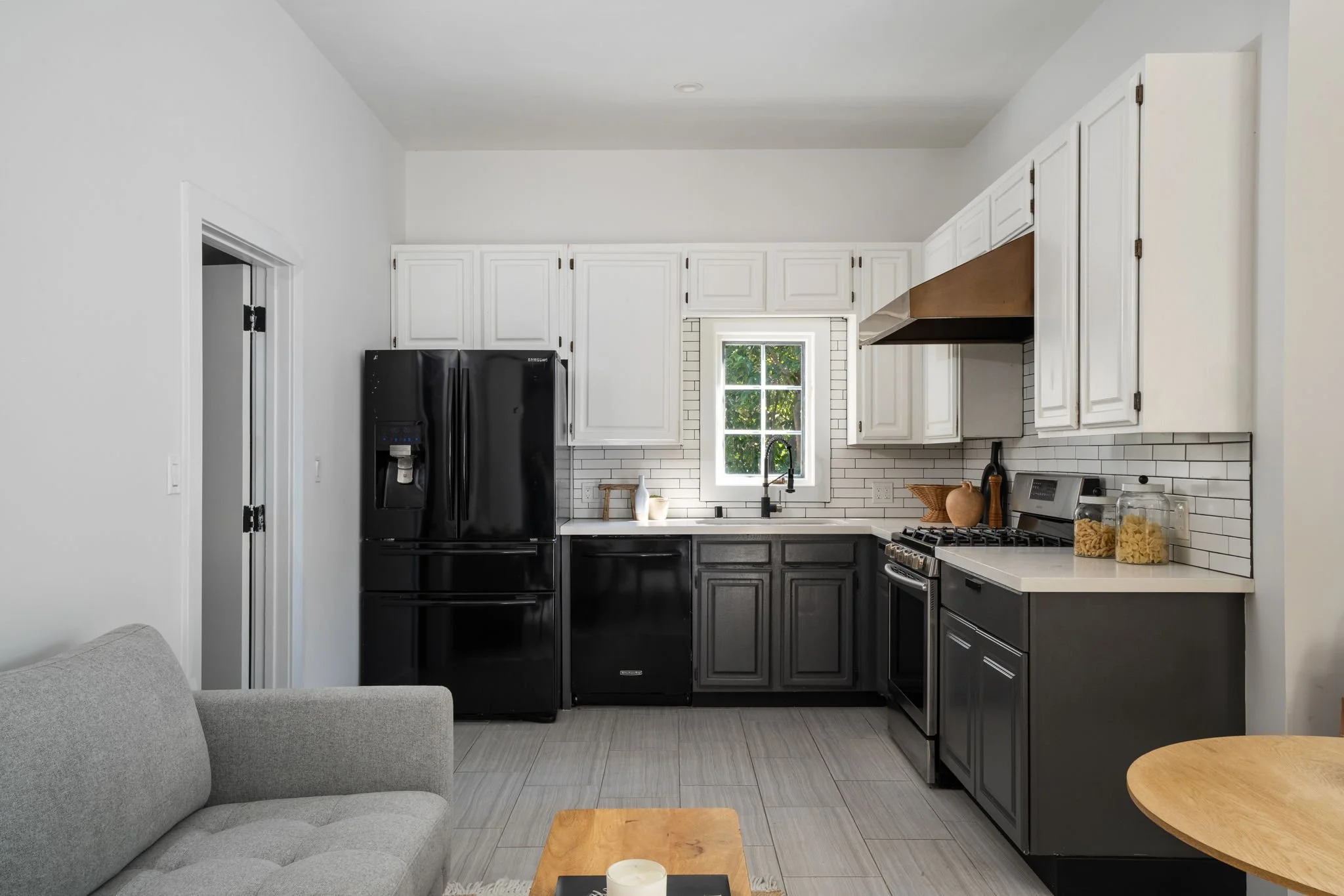 77 Mountain View Ave For Sale by Whitney Blickman Own Marin | Marin County's #1 Real Estate Team2025-09-08 at 11.44.30 AM 65.jpg