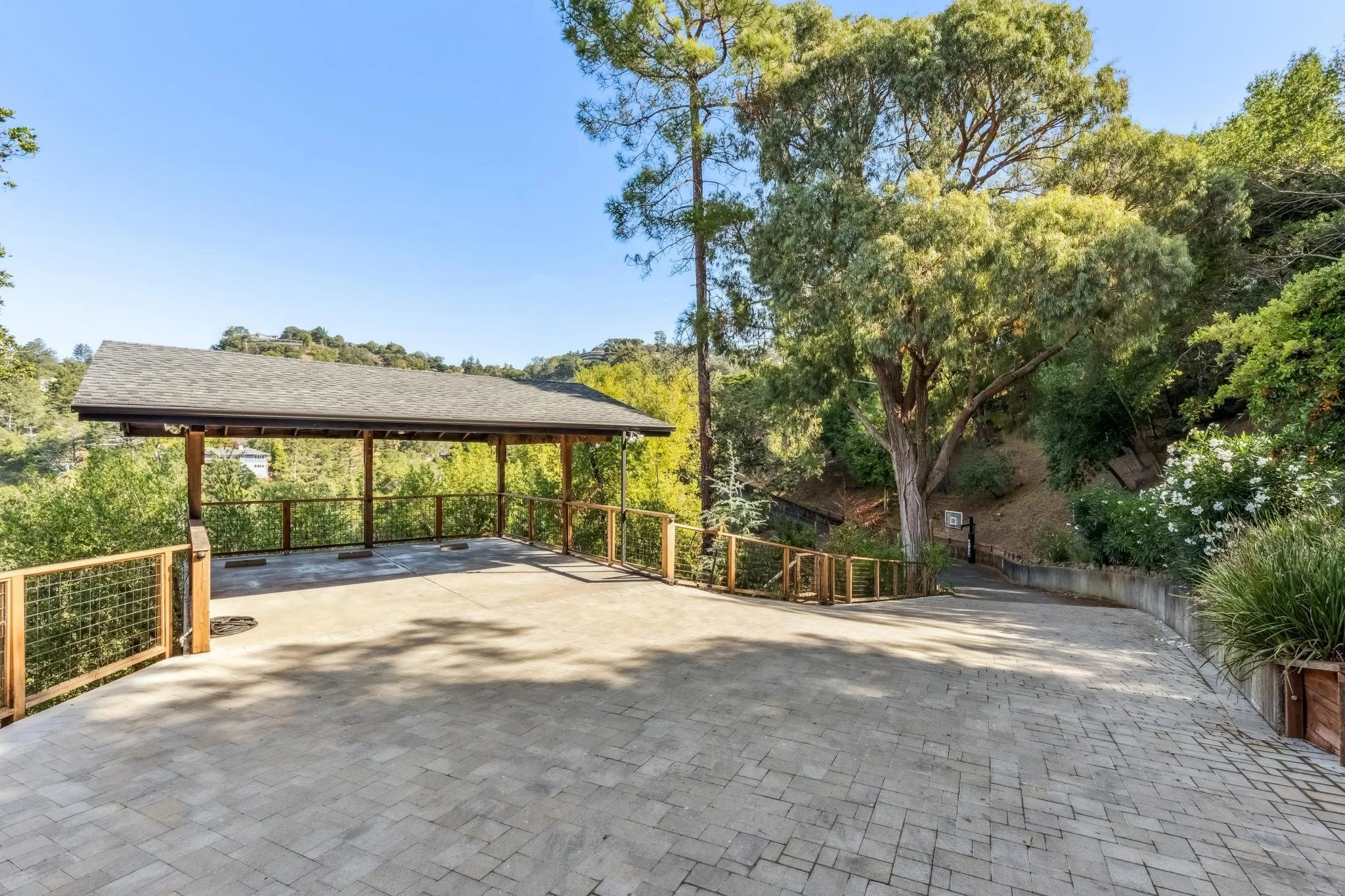 66 La Cuesta, Greenbrae For Sale by Barr Haney Own Marin | Marin County's #1 Real Estate Team2025-09-22 at 1.12.29 PM 5.web.jpg