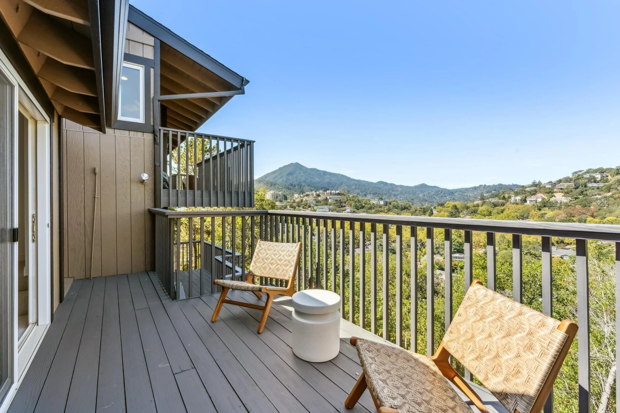 66 La Cuesta, Greenbrae For Sale by Barr Haney Own Marin | Marin County's #1 Real Estate Team2025-09-22 at 1.12.29 PM 52.web.jpg