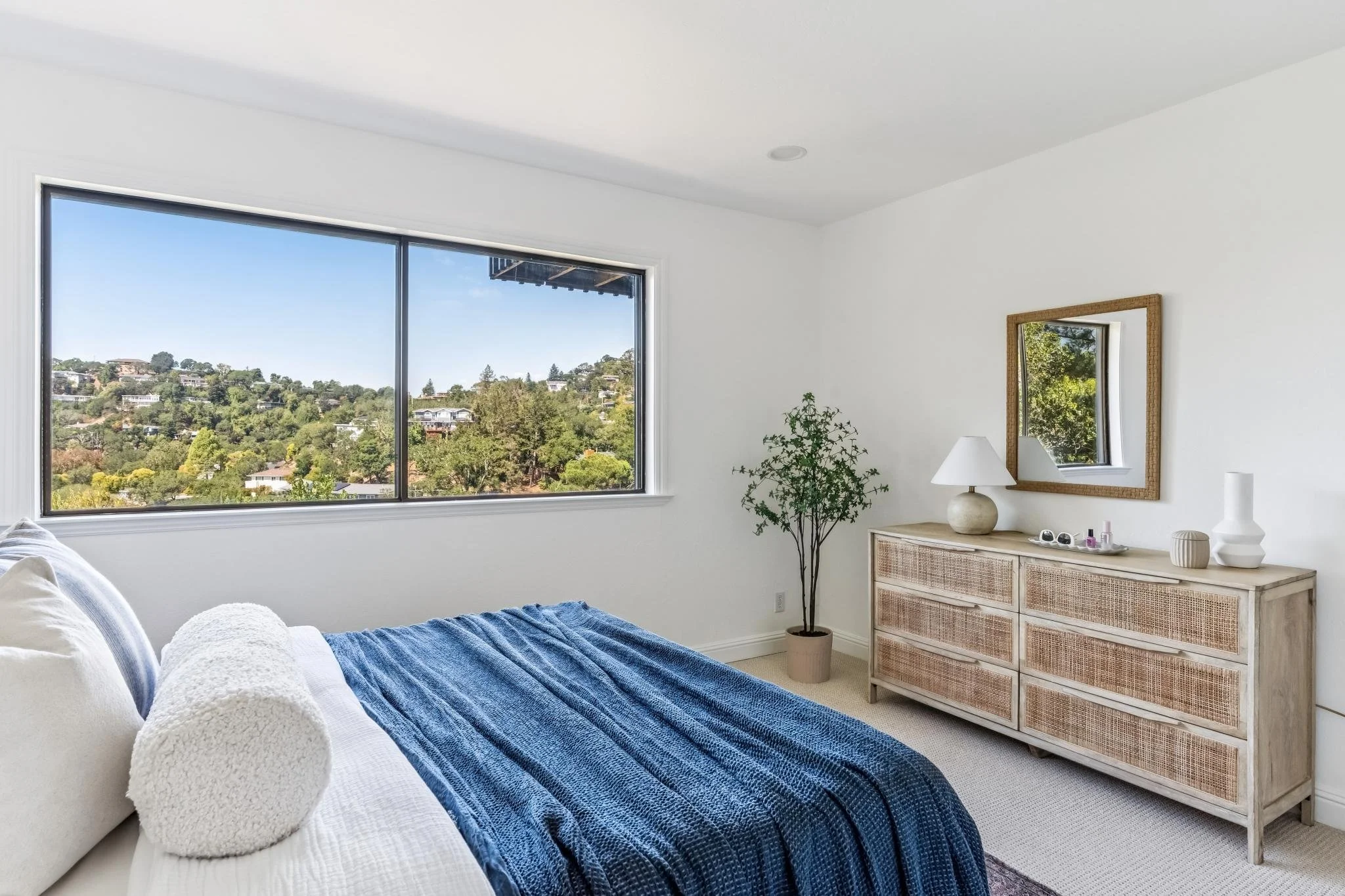 66 La Cuesta, Greenbrae For Sale by Barr Haney Own Marin | Marin County's #1 Real Estate Team2025-09-22 at 1.12.29 PM 90.web.jpg