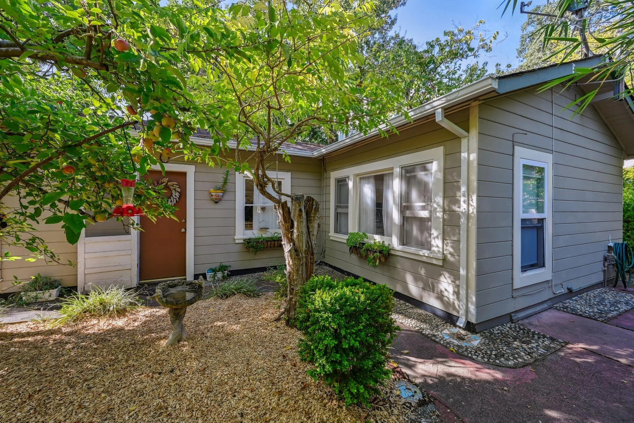 211 The Alameda, San Anselmo For Sale by Whitney Potter Own Marin | Marin County's #1 Real Estate Team2025-09-22 at 4.33.01 PM 11.web.jpg