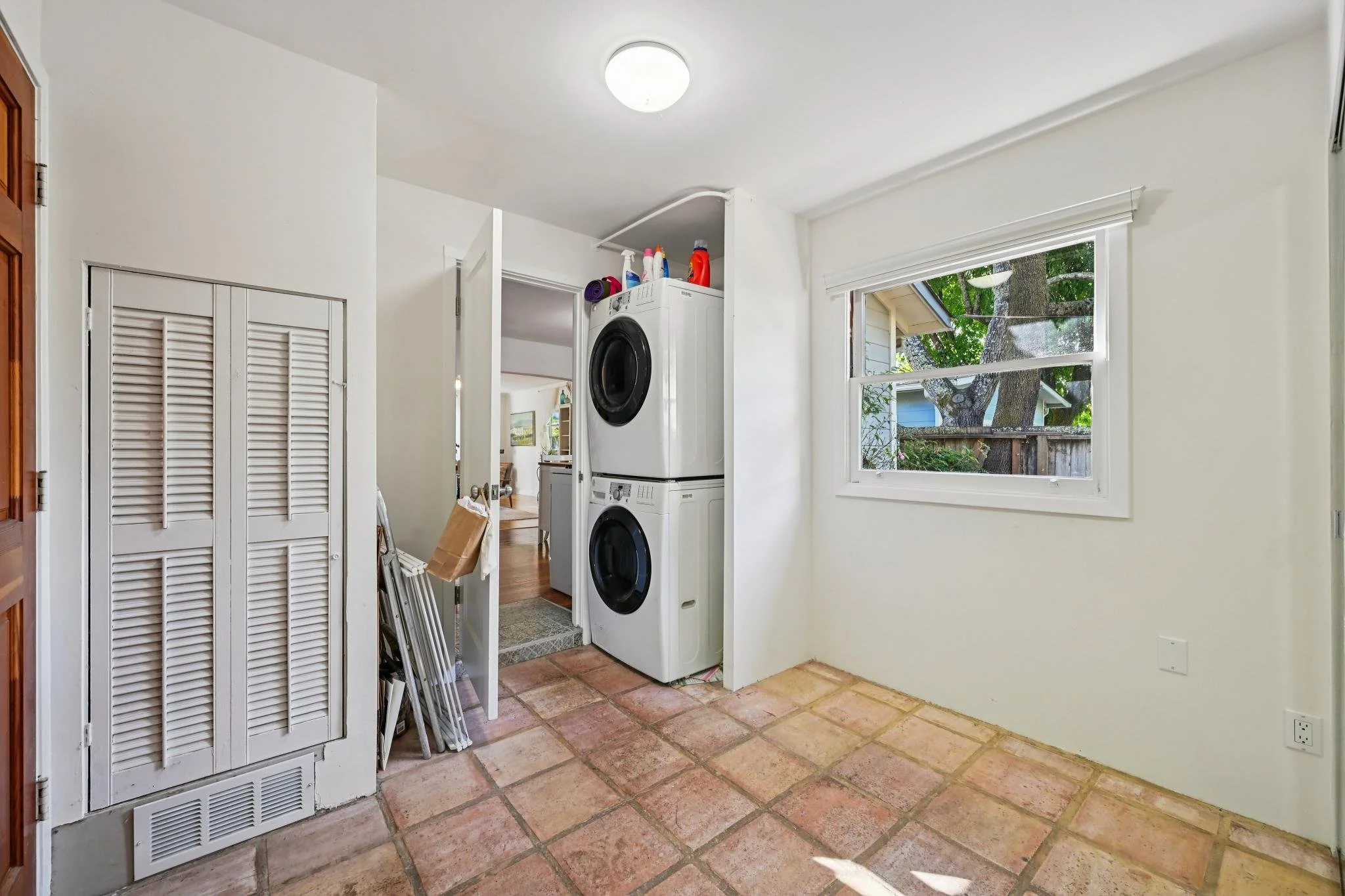 211 The Alameda, San Anselmo For Sale by Whitney Potter Own Marin | Marin County's #1 Real Estate Team2025-09-22 at 4.33.01 PM 26.web.jpg