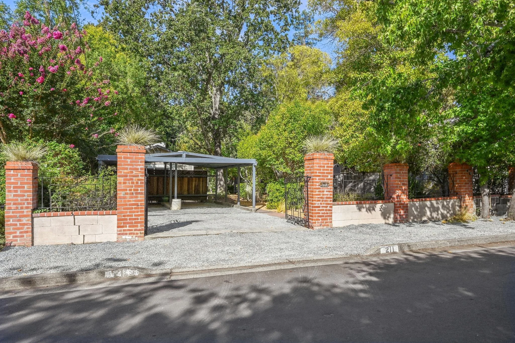 211 The Alameda, San Anselmo For Sale by Whitney Potter Own Marin | Marin County's #1 Real Estate Team2025-09-22 at 4.33.01 PM.web.jpg
