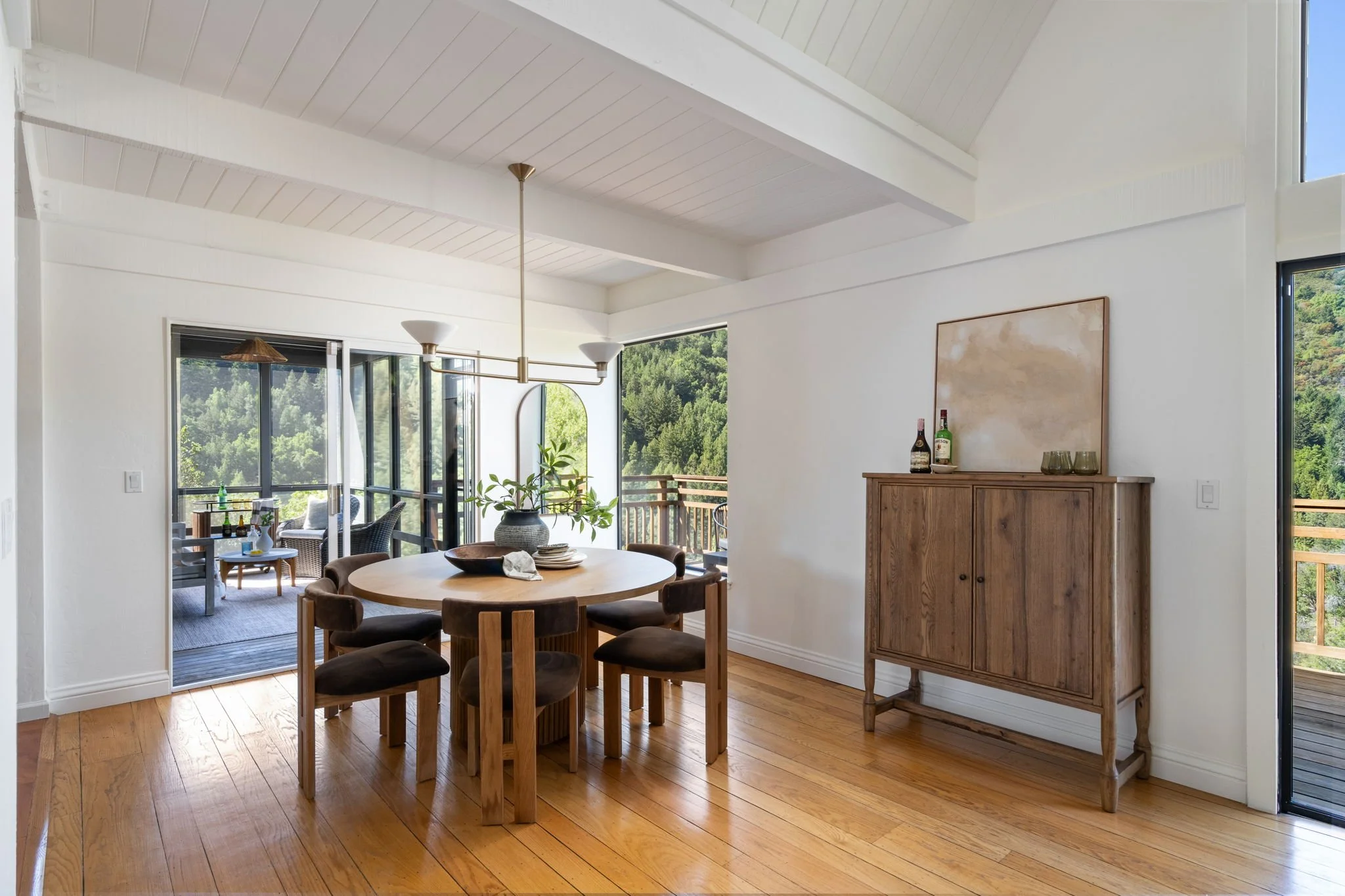 17-web-or-mls-271-wilson-way.jpg