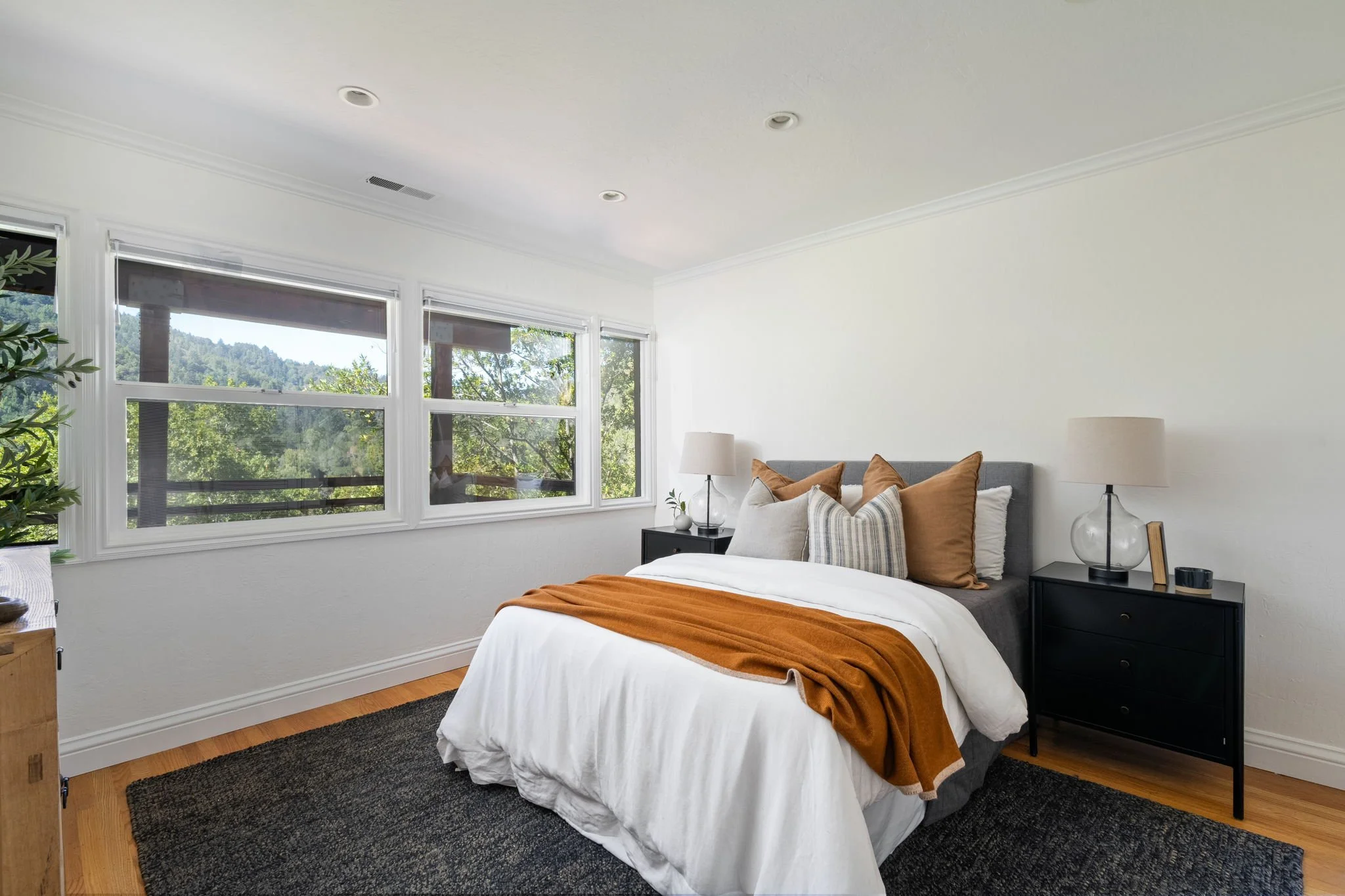 43-web-or-mls-271-wilson-way.jpg