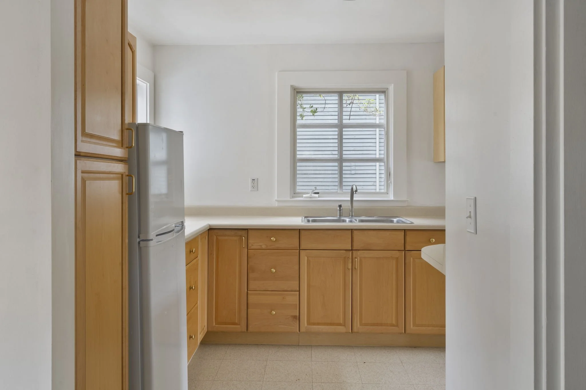32 Mountain View Ave, Mill Valley For Sale by Whitney Potter Own Marin | Marin County's #1 Real Estate Team2025-09-30 at 1.34.00 PM 7.jpg