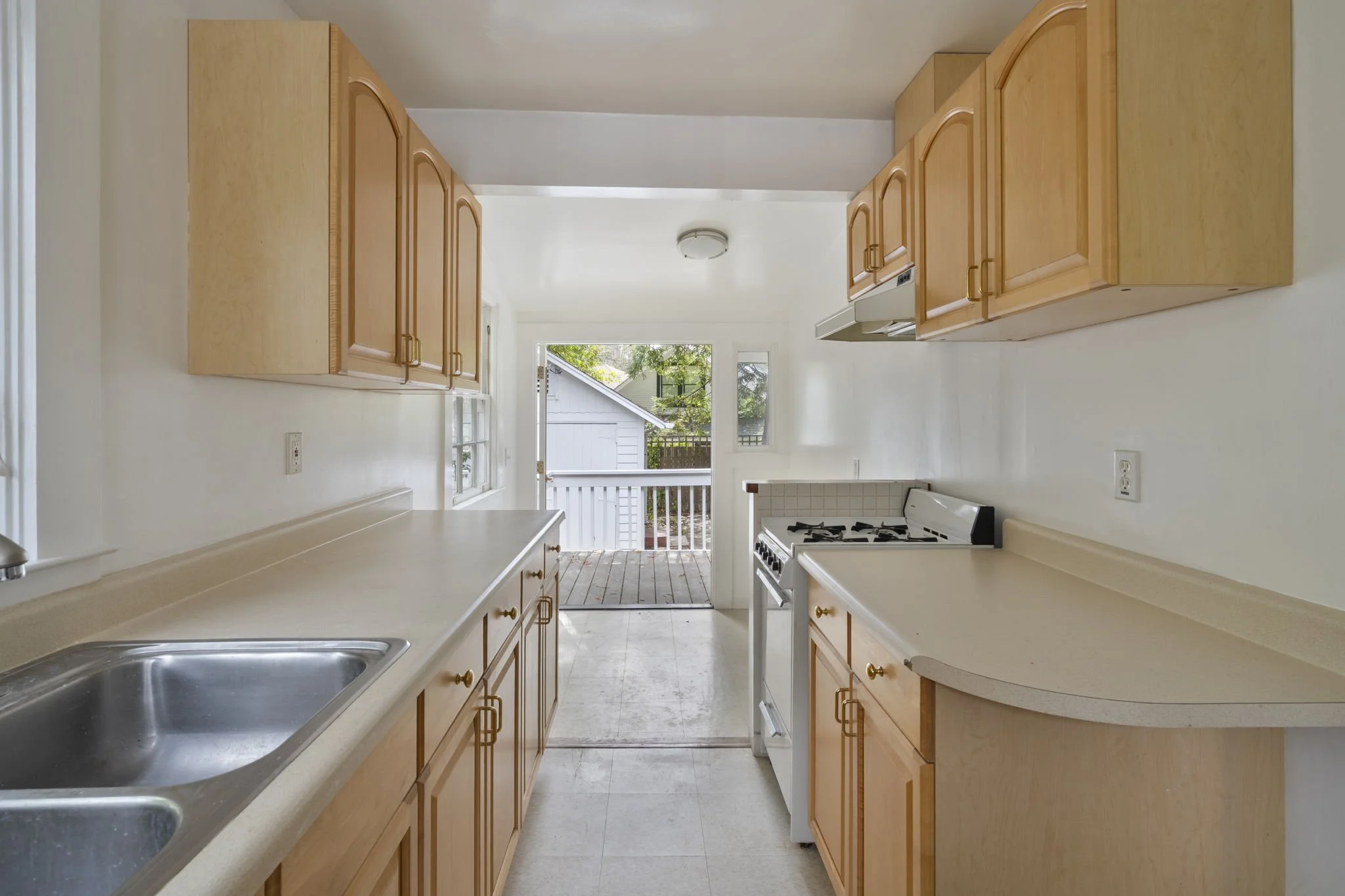 32 Mountain View Ave, Mill Valley For Sale by Whitney Potter Own Marin | Marin County's #1 Real Estate Team2025-09-30 at 1.34.00 PM 8.jpg