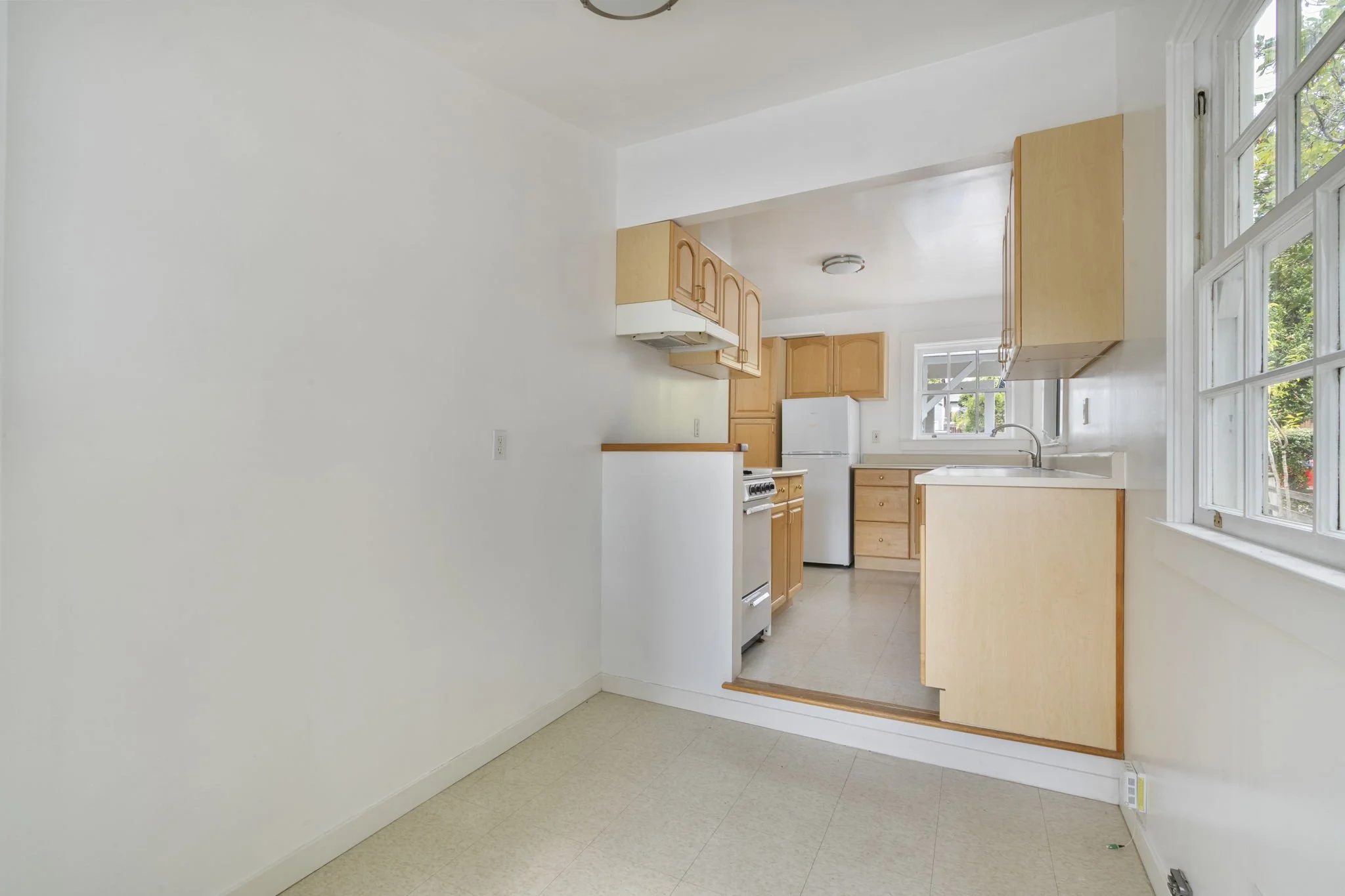32 Mountain View Ave, Mill Valley For Sale by Whitney Potter Own Marin | Marin County's #1 Real Estate Team2025-09-30 at 1.34.00 PM 15.jpg